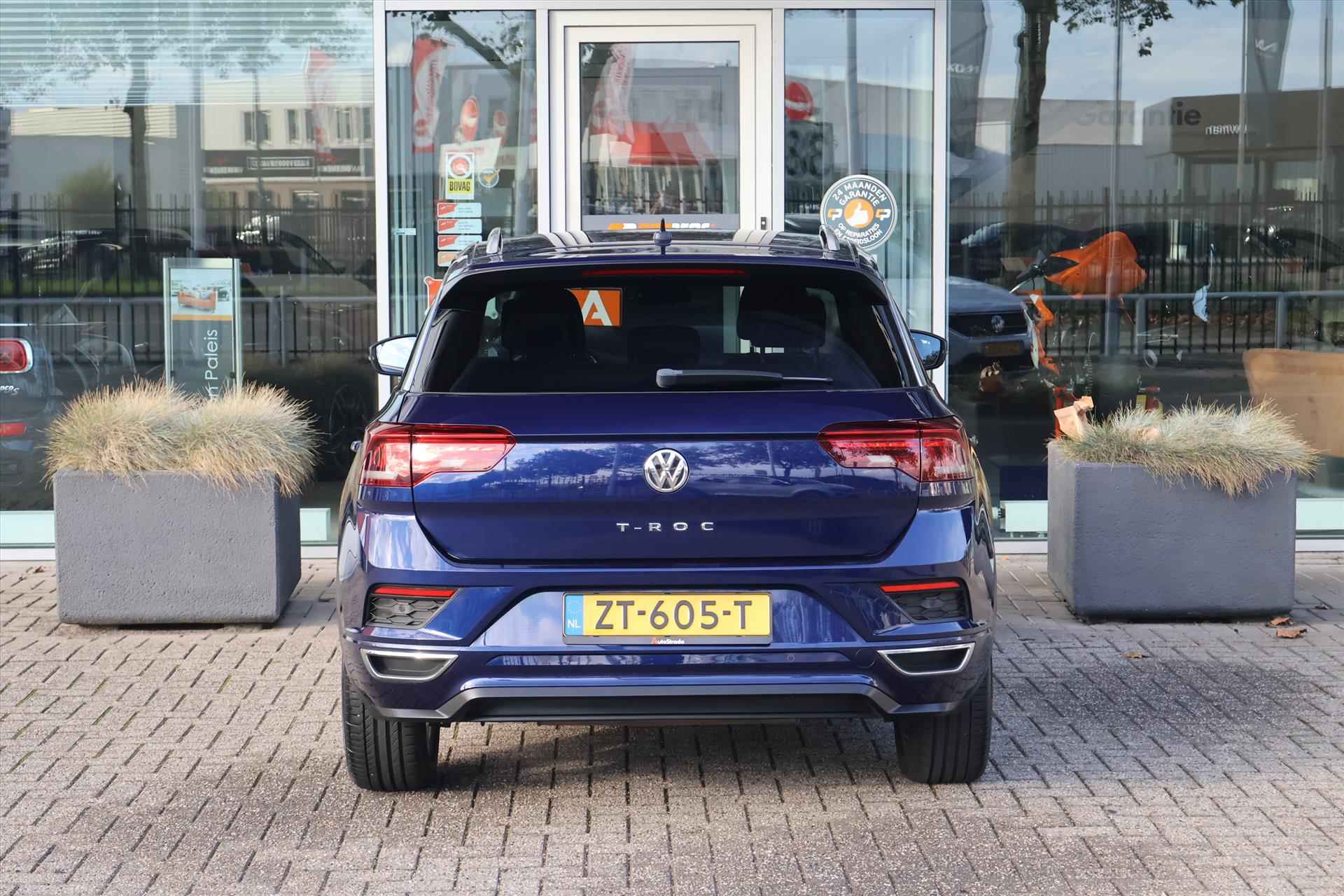 Volkswagen T-Roc 1.5 TSI R-Line 150pk | ACC | Carplay | Camera | Virtual | Sfeer | Navi | 1e Eigenaar - 15/41