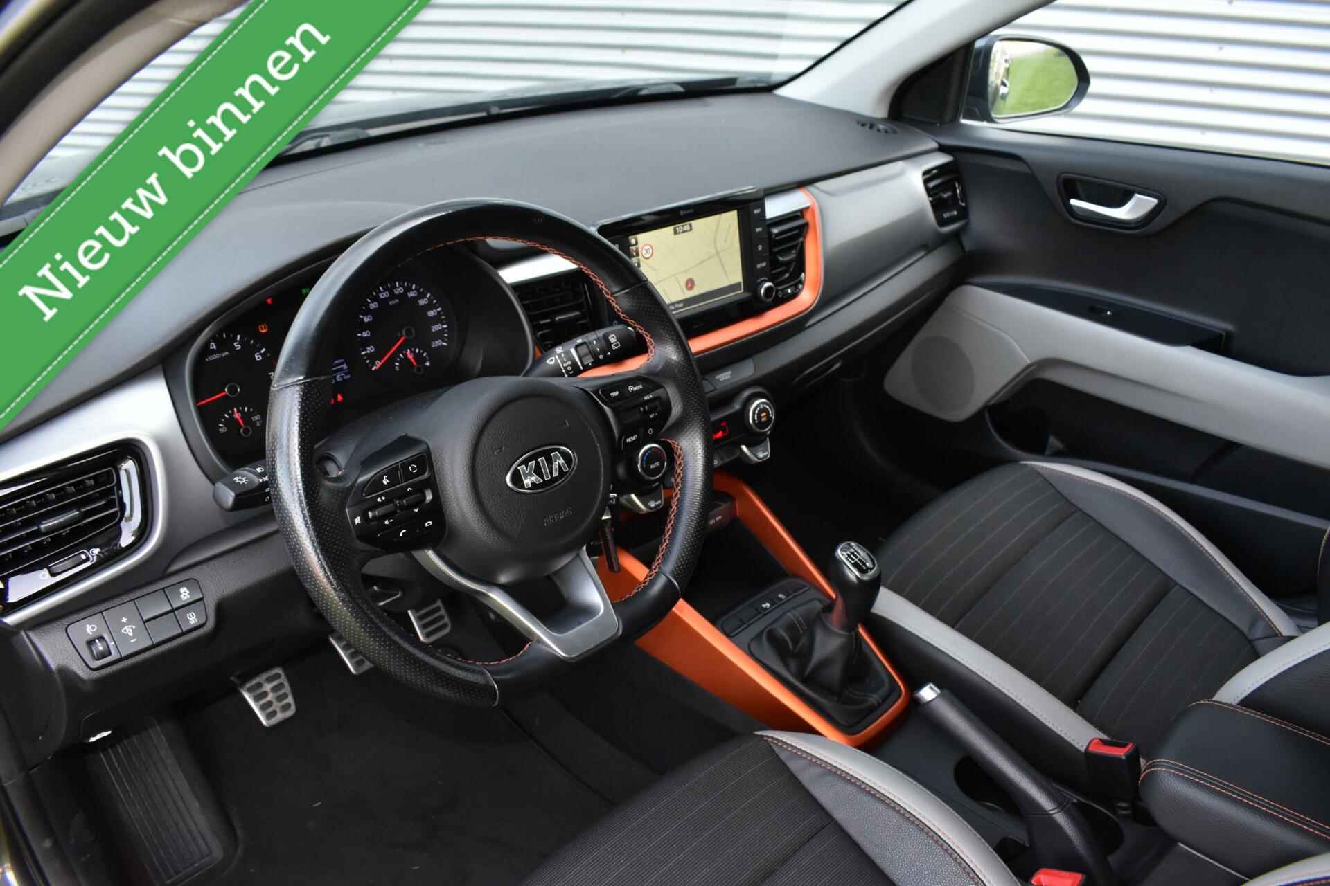 Kia Stonic 1.0 T-GDi LED/NAVI/PDC/CRUISE C./ETC.! - 6/26