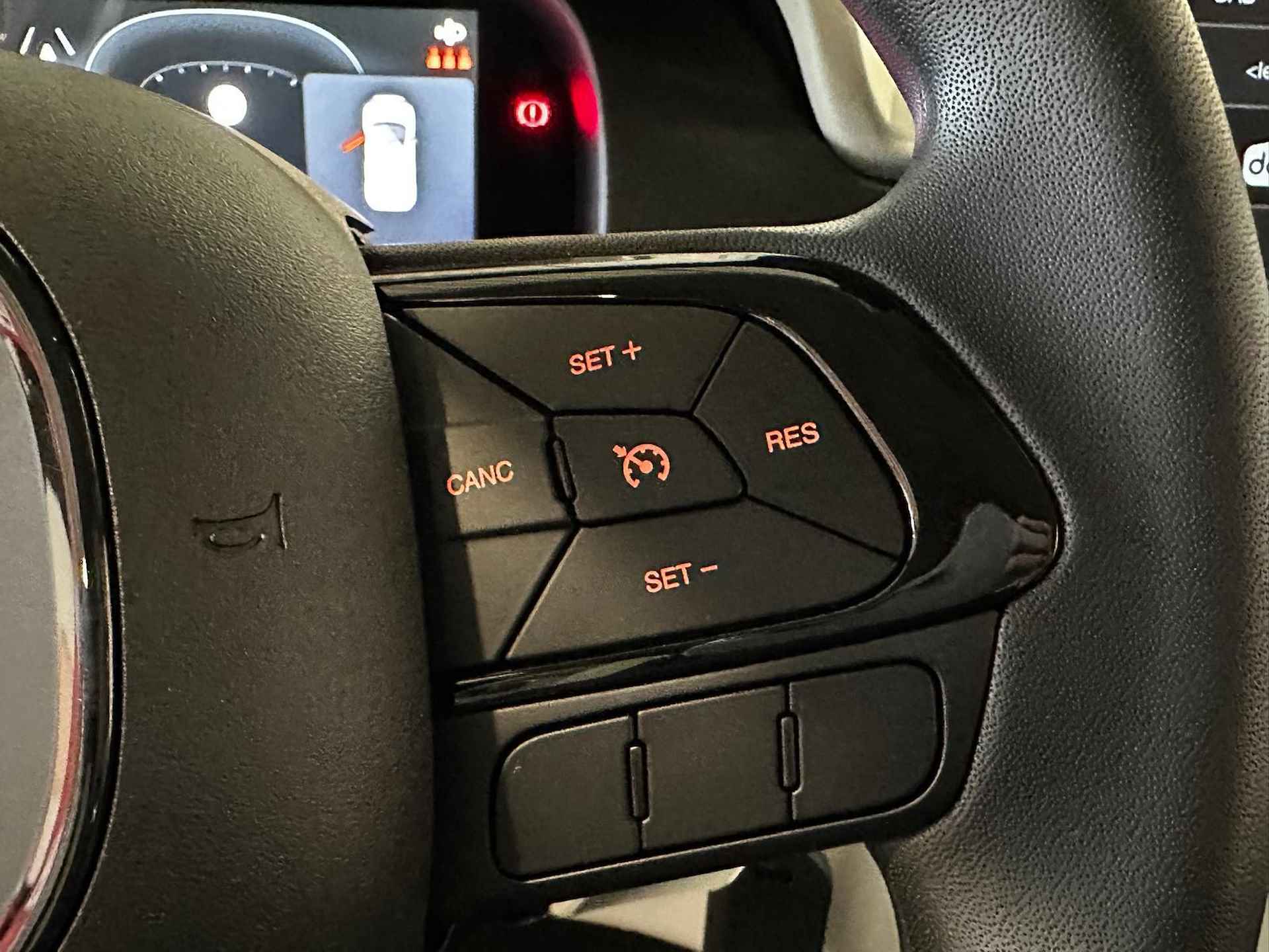 Fiat Panda Pandina 1.0 AIRCO | APPLE CARPLAY EN ANDROID AUTO | CRUISECONTROL | LICHT EN REGENSENSOR | SHOWROOMMODEL - 14/16