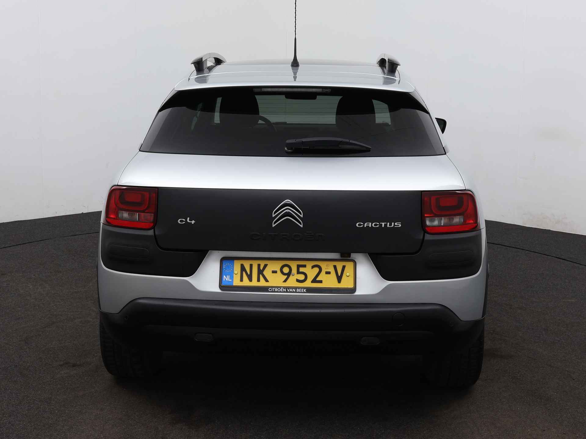 Citroën C4 Cactus 1.2 82pk Shine Automaat | Rijklaar | Achteruitrijcamera | Panoramadak | LM Velgen - 21/26