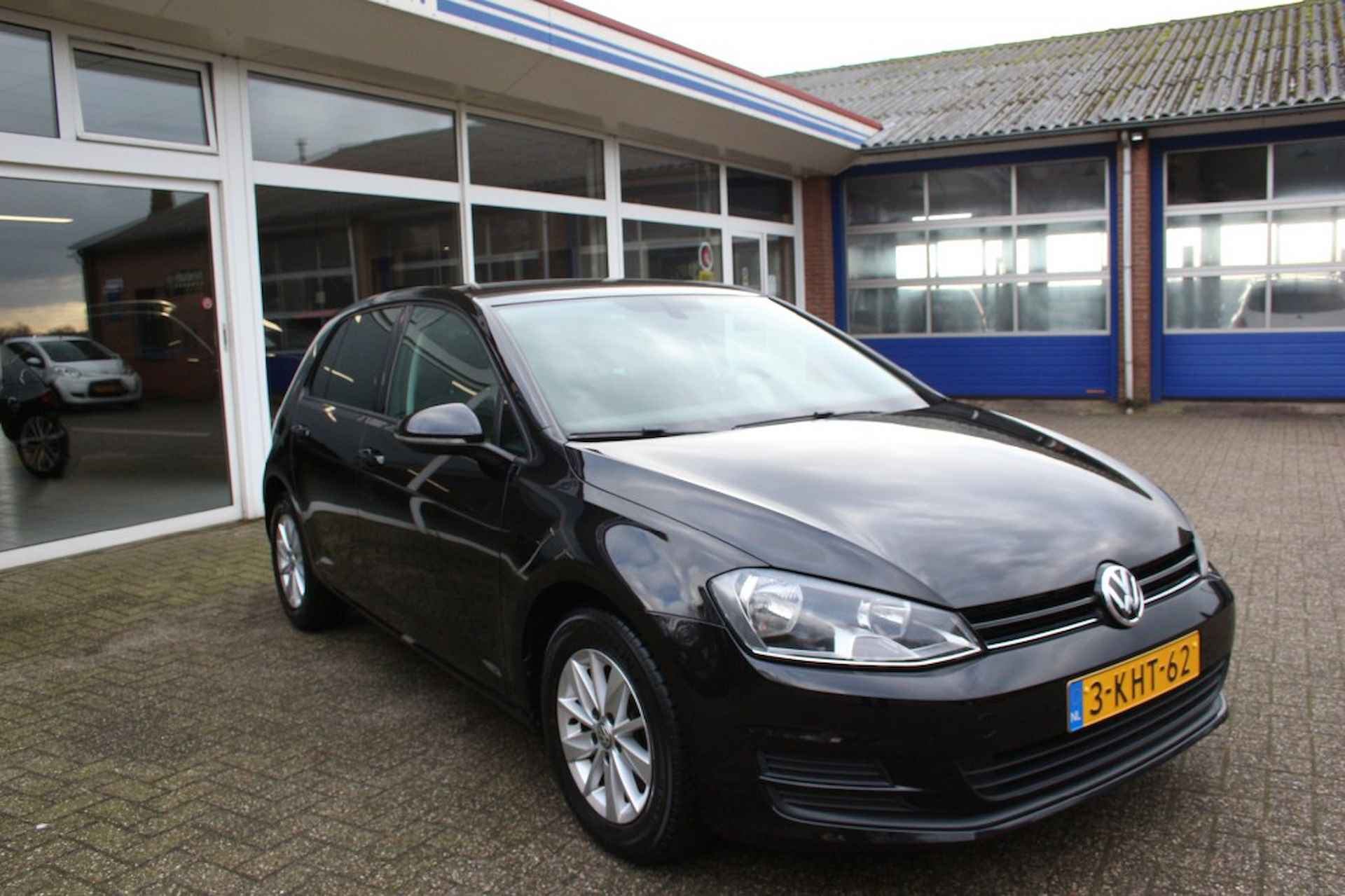 VOLKSWAGEN Golf 1.2 TSI Comfortline, Automaat, Clima, Afn trekhaak. - 3/38