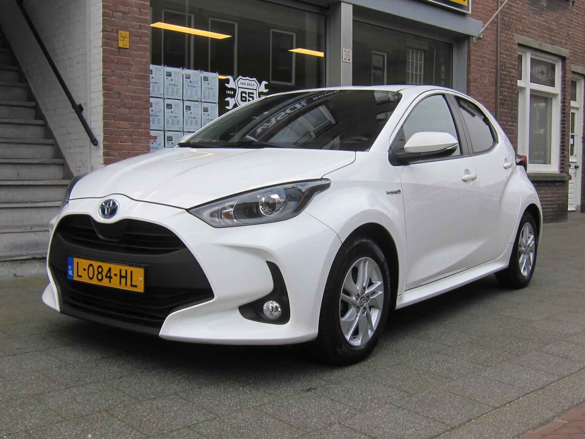 Toyota Yaris 1.5 Hybrid Dynamic All In Prijs Bovaggarantie - 4/28