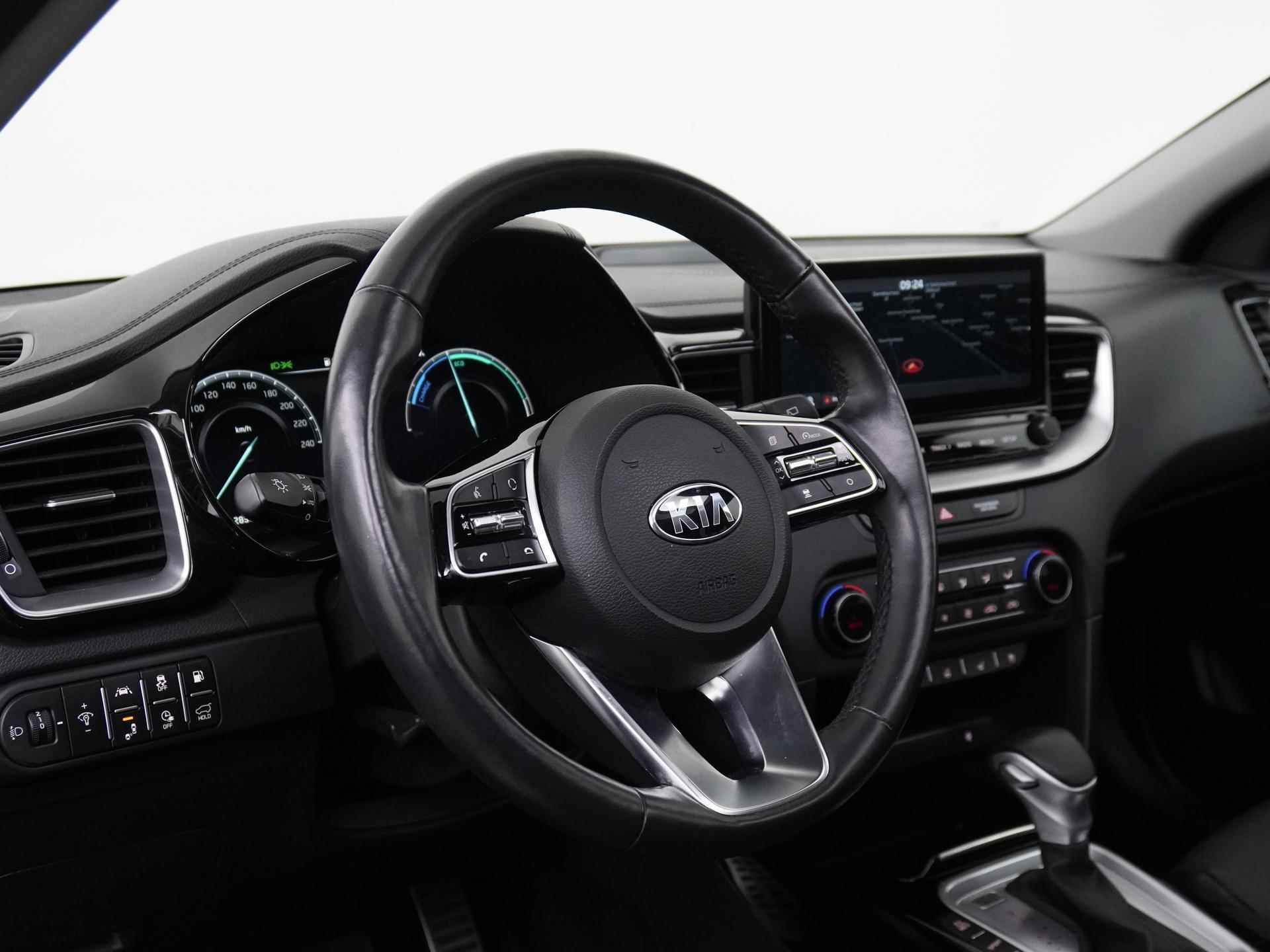 Kia Xceed 1.6 GDi PHEV ExecutiveLine | Leder | Digital Cockpit | Schuifdak | Zondag Open! - 35/43