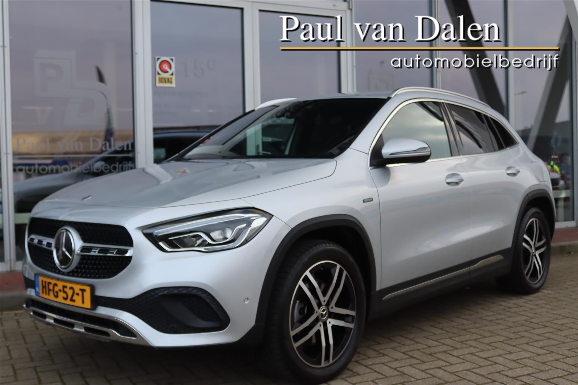 Mercedes GLA 250e 218PK AUTOMAAT STYLE Navi | Trekhaak | Adapt.Cruise | Widescreen | Sfeerverl. | Electr.Klep | Camera | Led | Carplay | 19 Inch Lm |