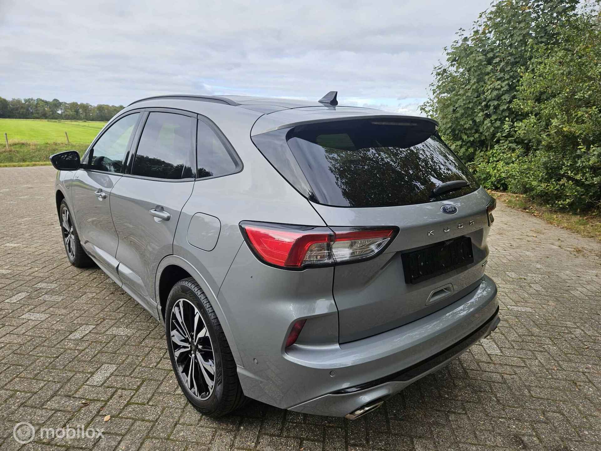 Ford Kuga 2.5 PHEV ST-Line|Pano|ACC - 7/34