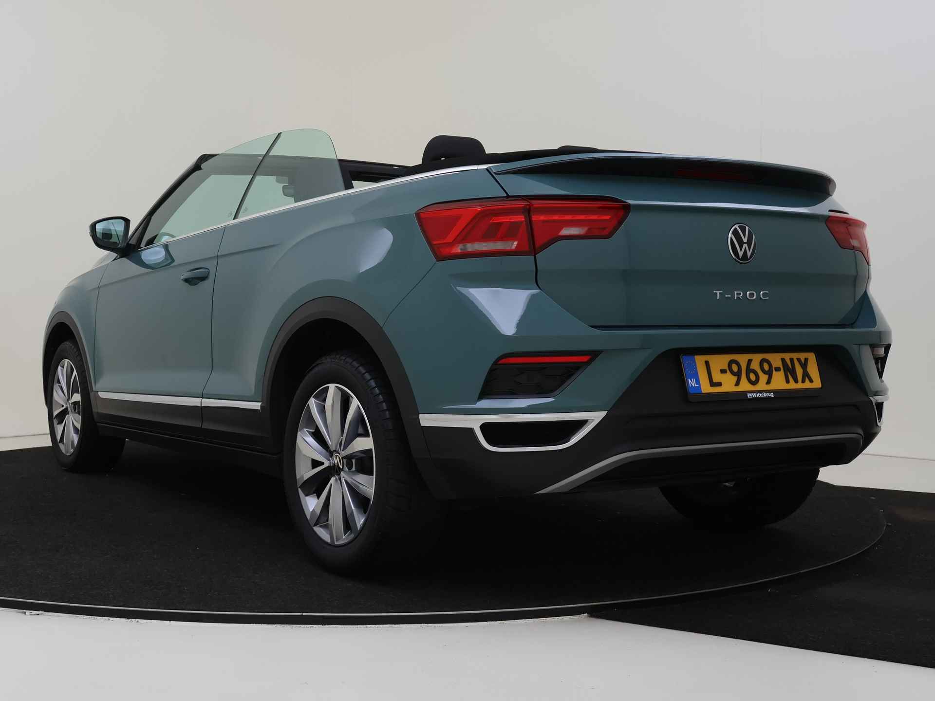 Volkswagen T-Roc Cabrio 1.0 TSI Style | Navigatie | Climate Control - 5/35