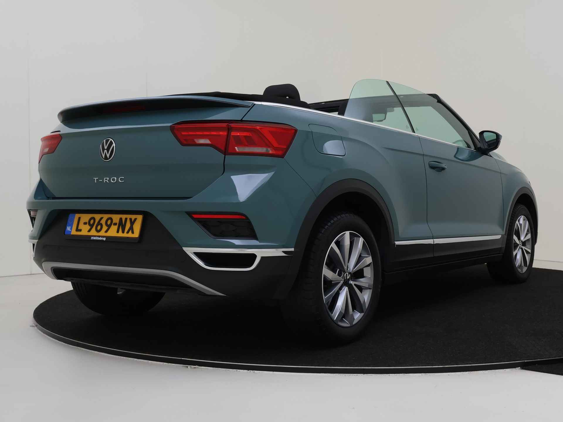 Volkswagen T-Roc Cabrio 1.0 TSI Style | Navigatie | Climate Control - 11/35