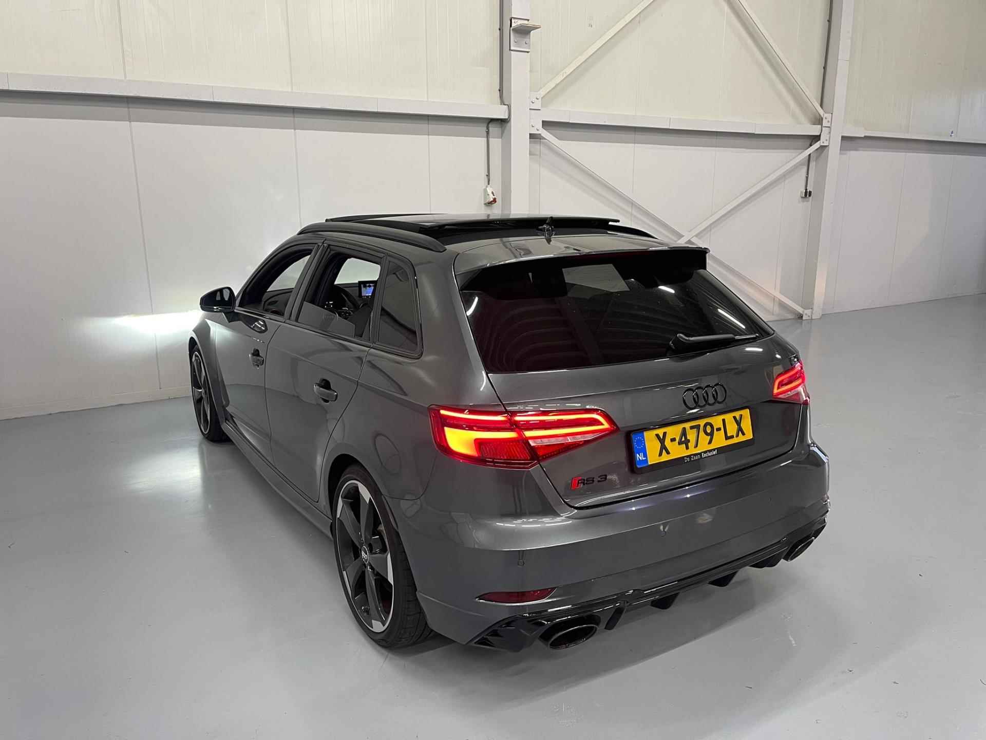 Audi RS 3 Sportback 2.5 TFSI RS 3 quattro - 8/22