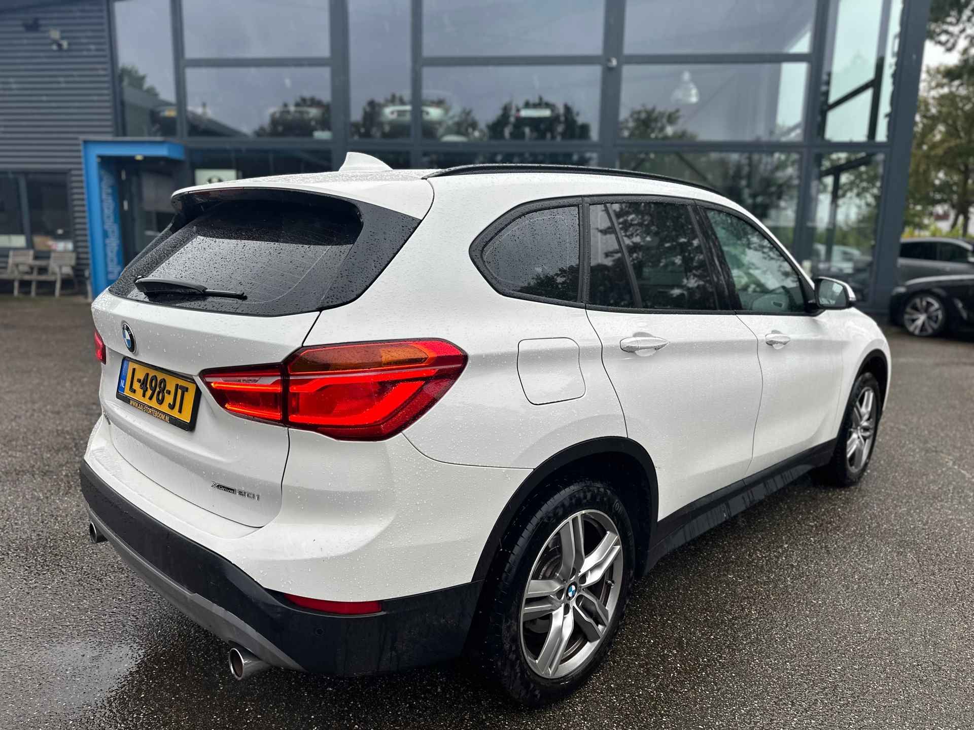 BMW X1 XDrive20i 4WD High Executive XLINE | LEDER | PANO | STOELVERWARMING | RIJKLAARPRIJS INCL. 12 MND. BOVAGGARANTIE - 8/21