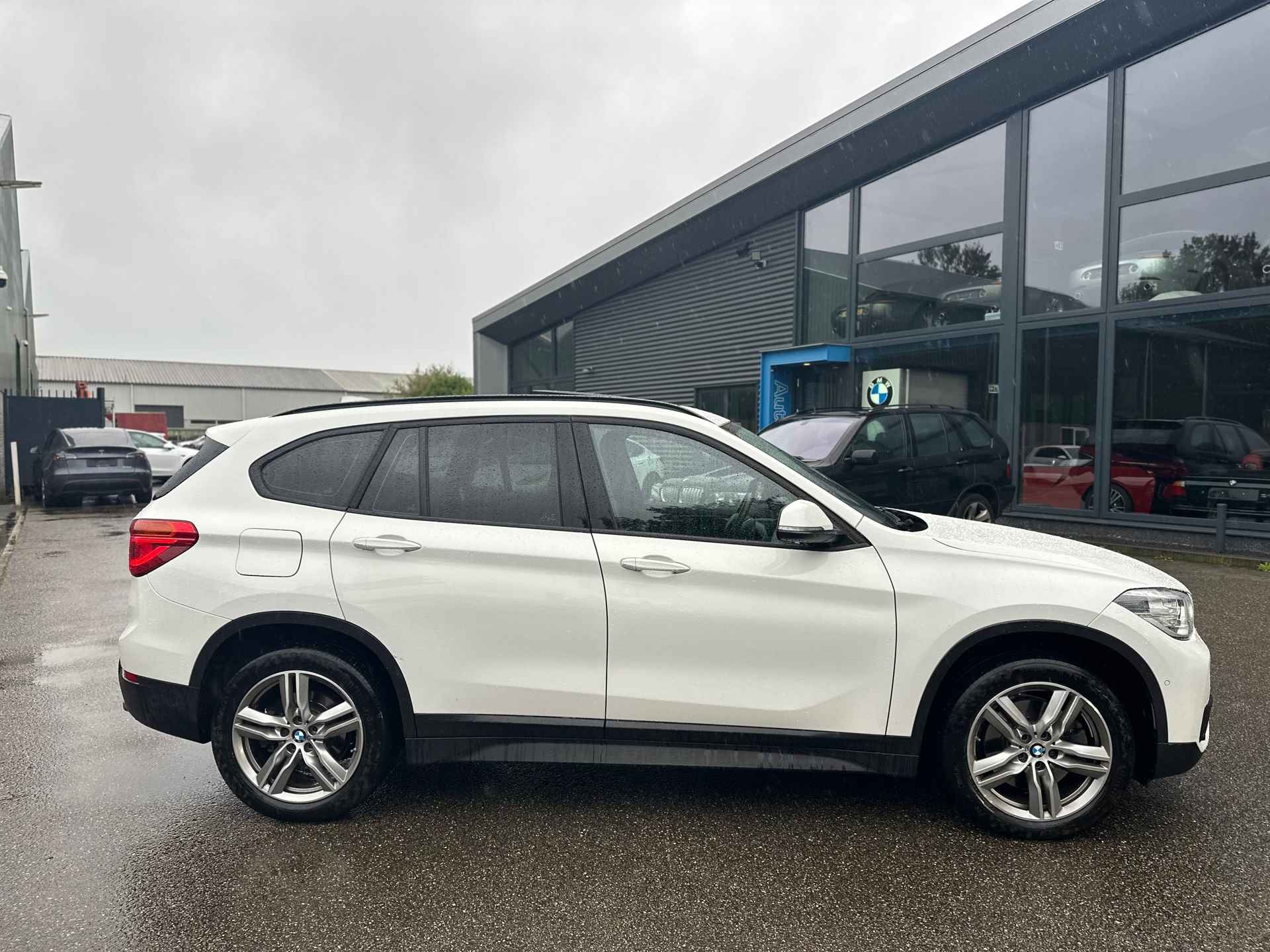 BMW X1 XDrive20i 4WD High Executive XLINE | LEDER | PANO | STOELVERWARMING | RIJKLAARPRIJS INCL. 12 MND. BOVAGGARANTIE - 9/21