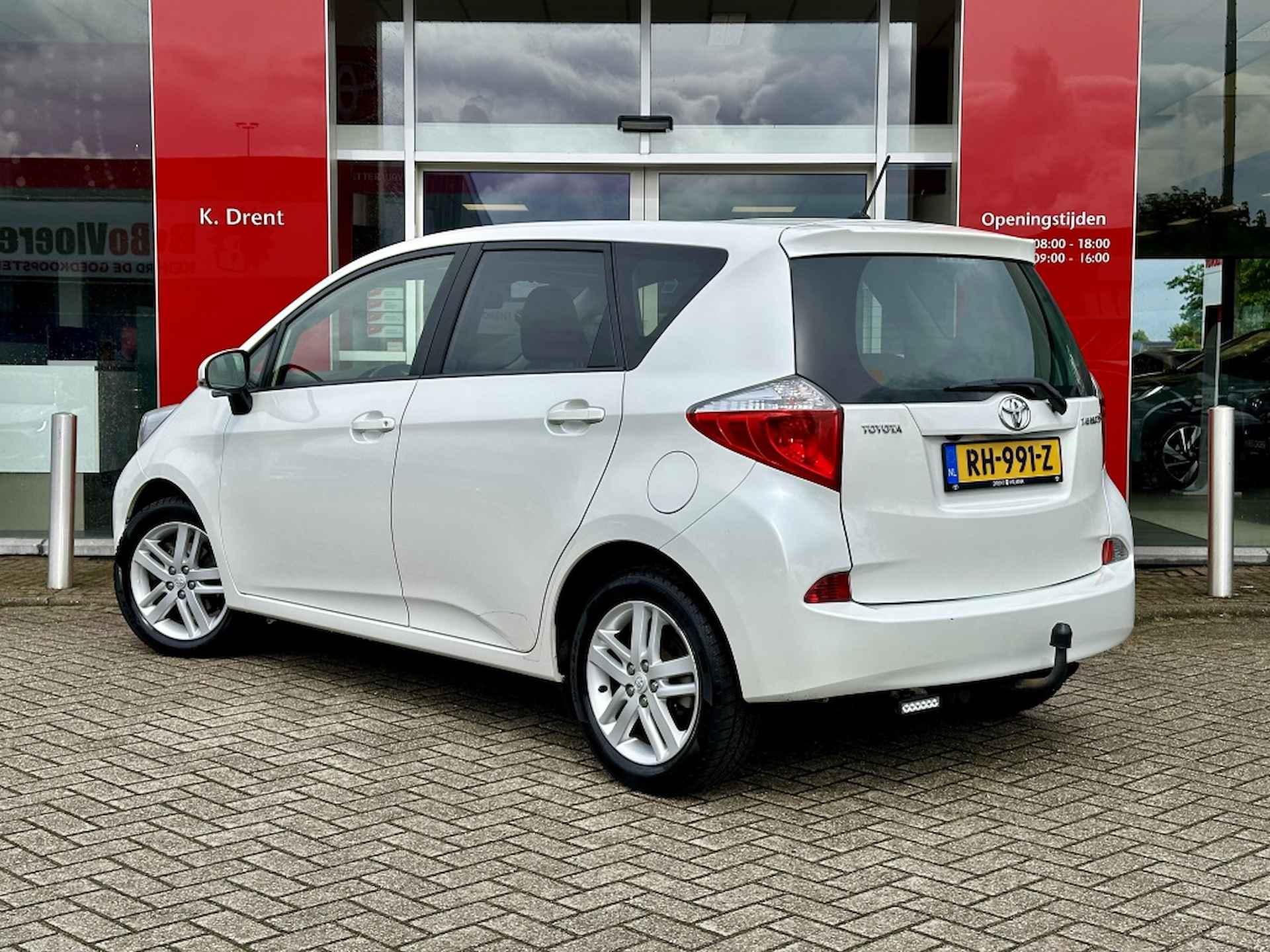 Toyota Verso-S 1.3 VVT-i Dynamic | Trekhaak | Panoramadak - 4/29