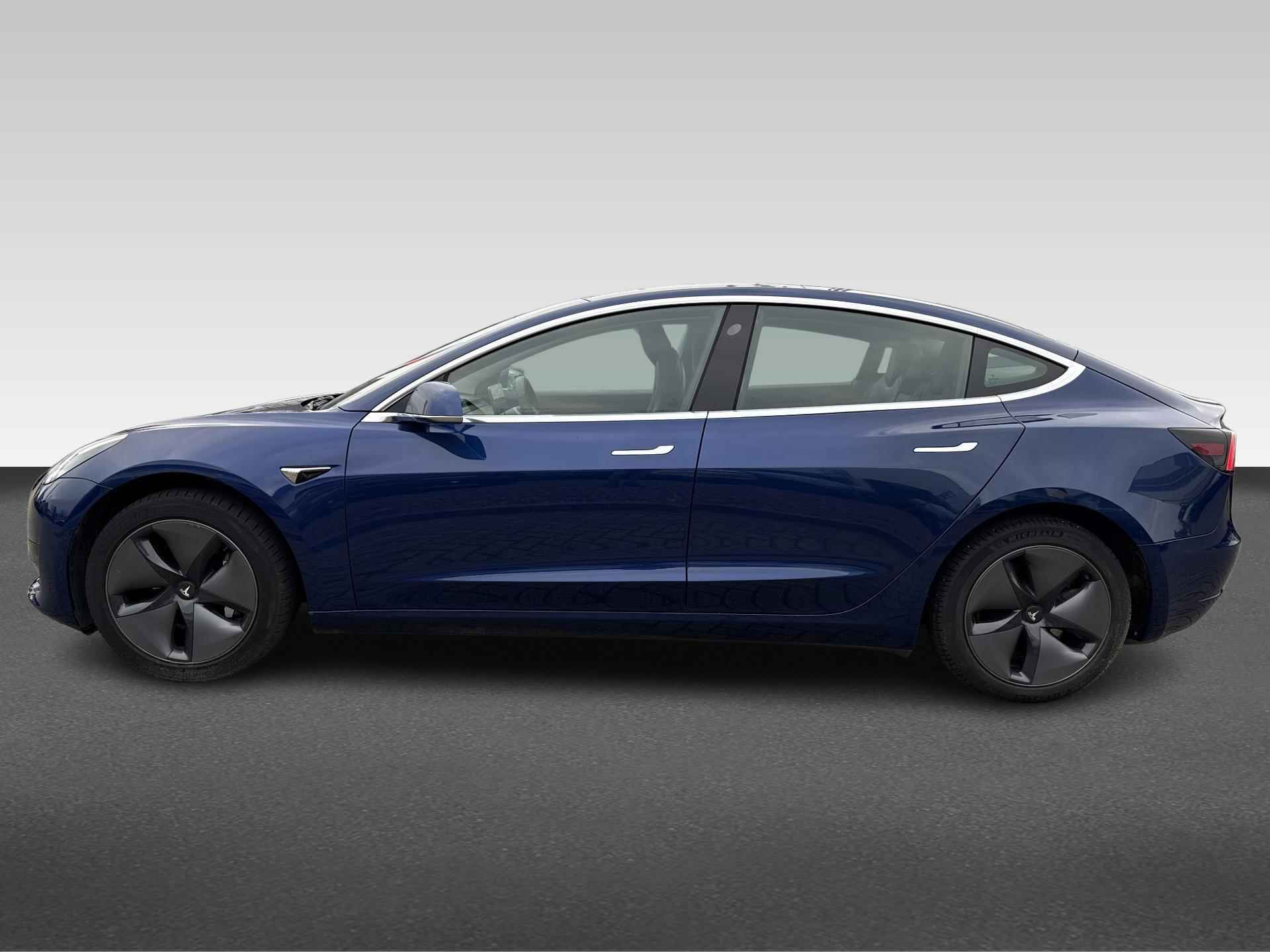 Tesla Model 3 Standard RWD Plus 60 kWh - 2/22