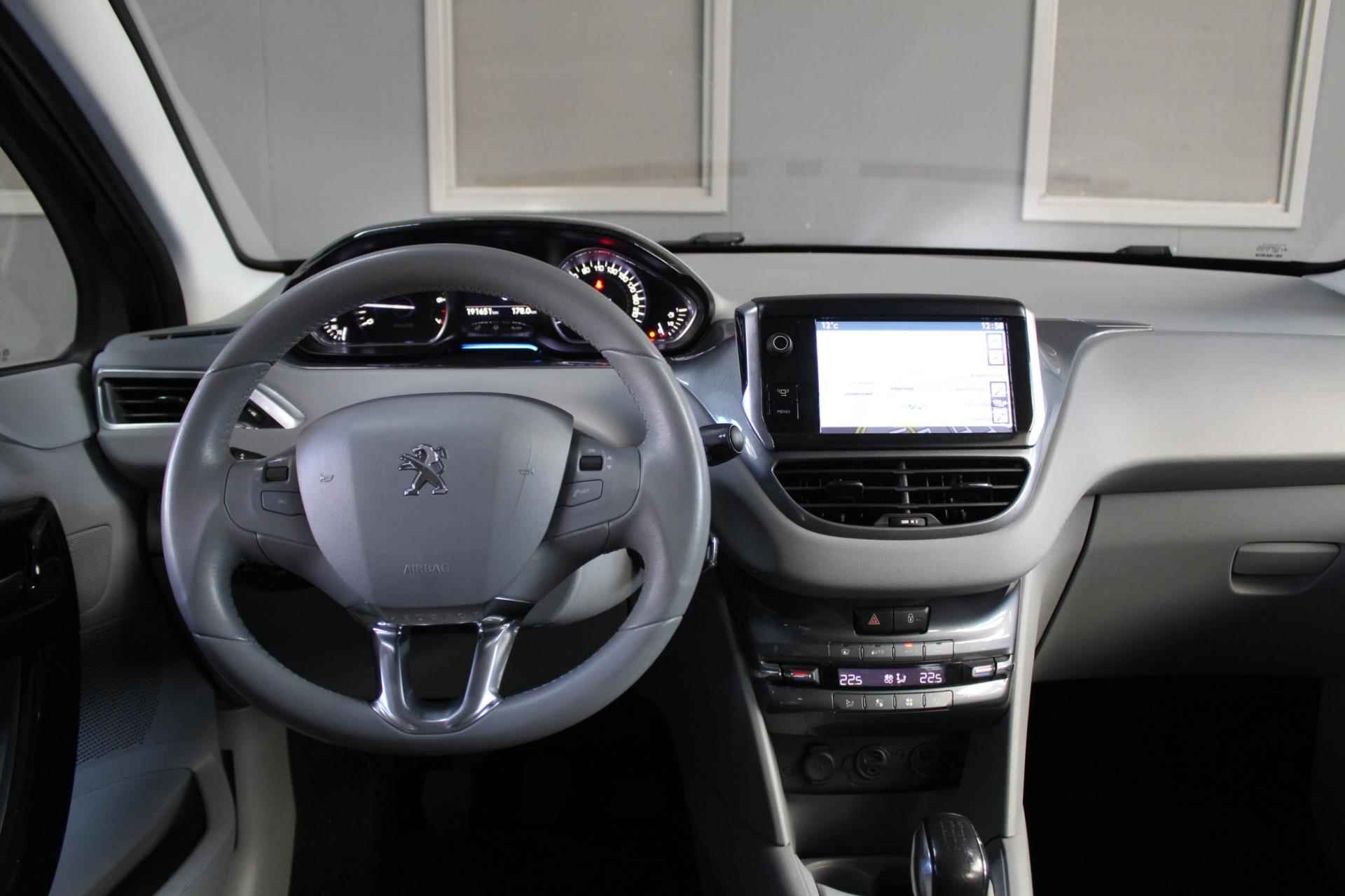 Peugeot 208 1.6 VTi Intuïtive - 13/19