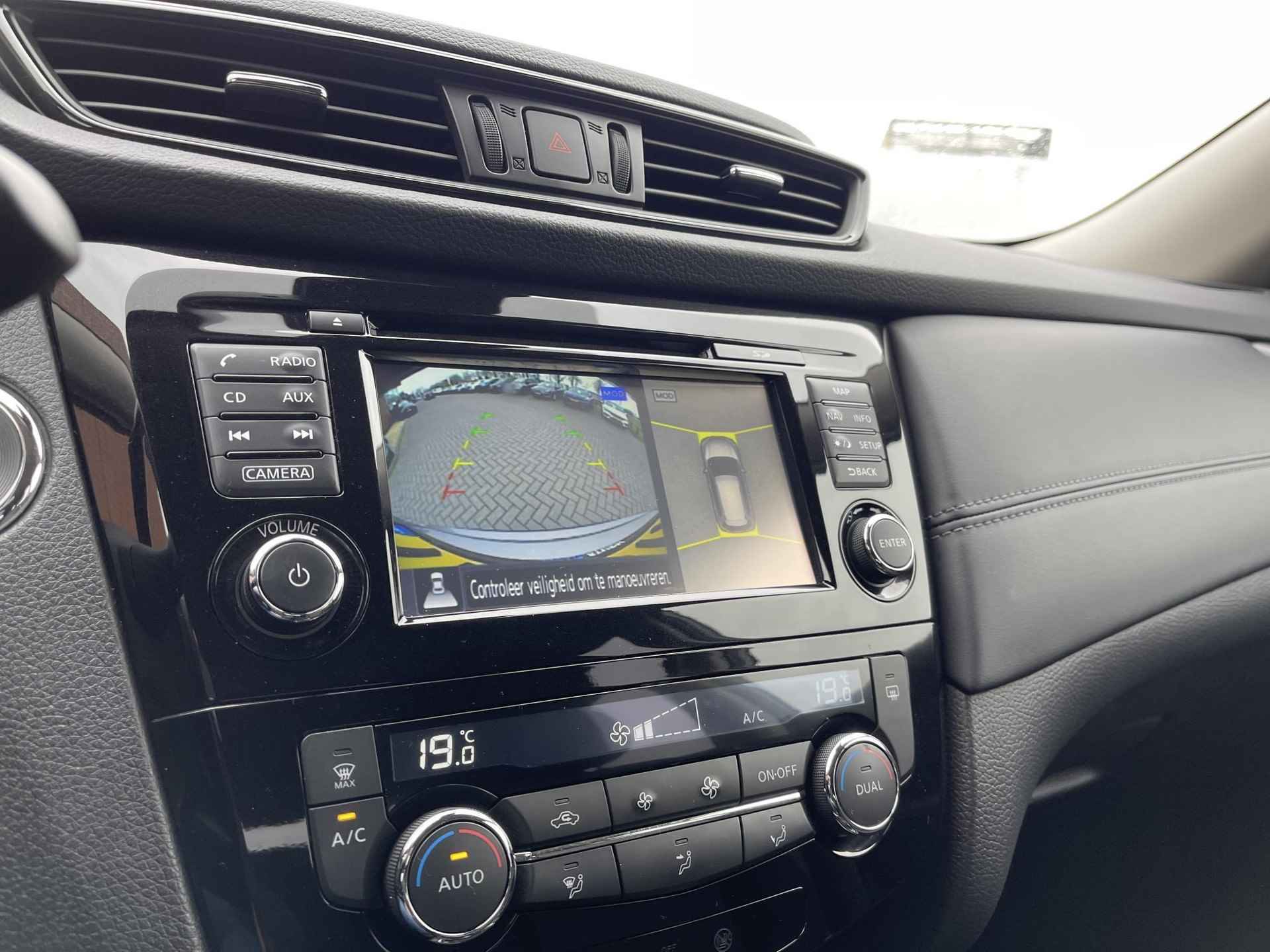Nissan X-Trail 1.6 DIG-T N-Connecta | Panoramadak | Navigatie | 360° Camera | Keyless Entry | Elek. Achterklep | Cruise & Climate Control | DAB | Park. Sensoren | Rijklaarprijs! - 19/25