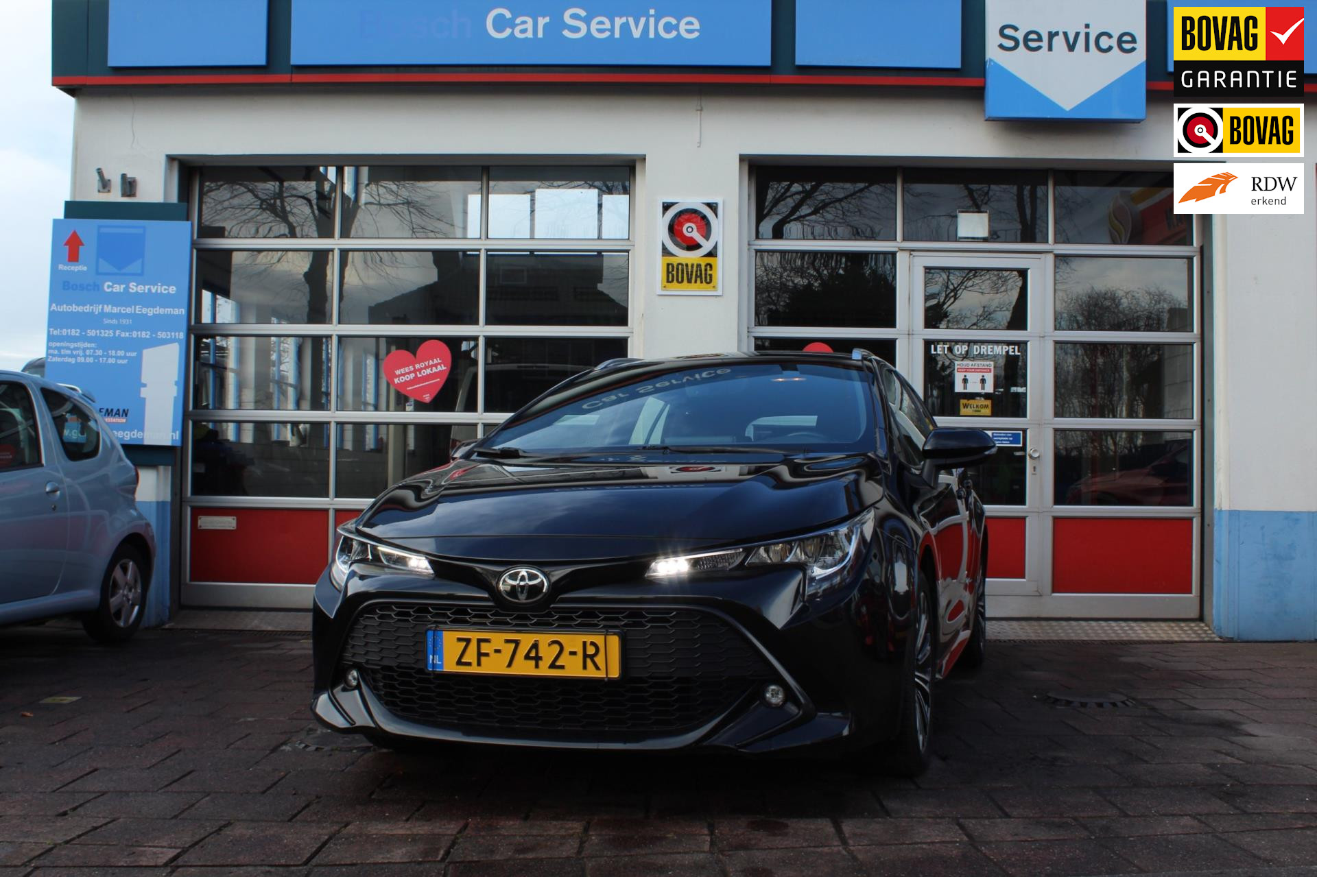 Toyota Corolla Touring Sports 1.2 Turbo First Edition bij viaBOVAG.nl