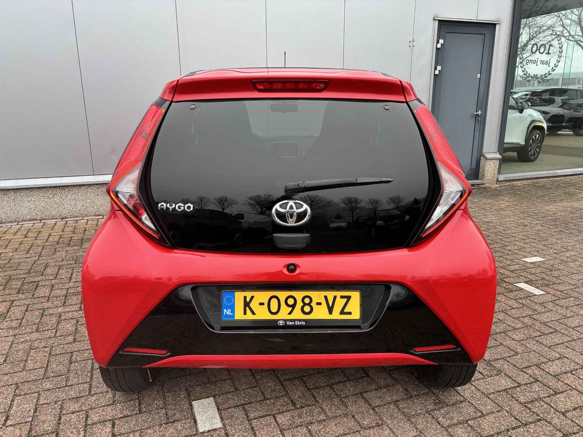 Toyota Aygo 1.0 VVT-i x-joy cabrio Automaat - 27/39