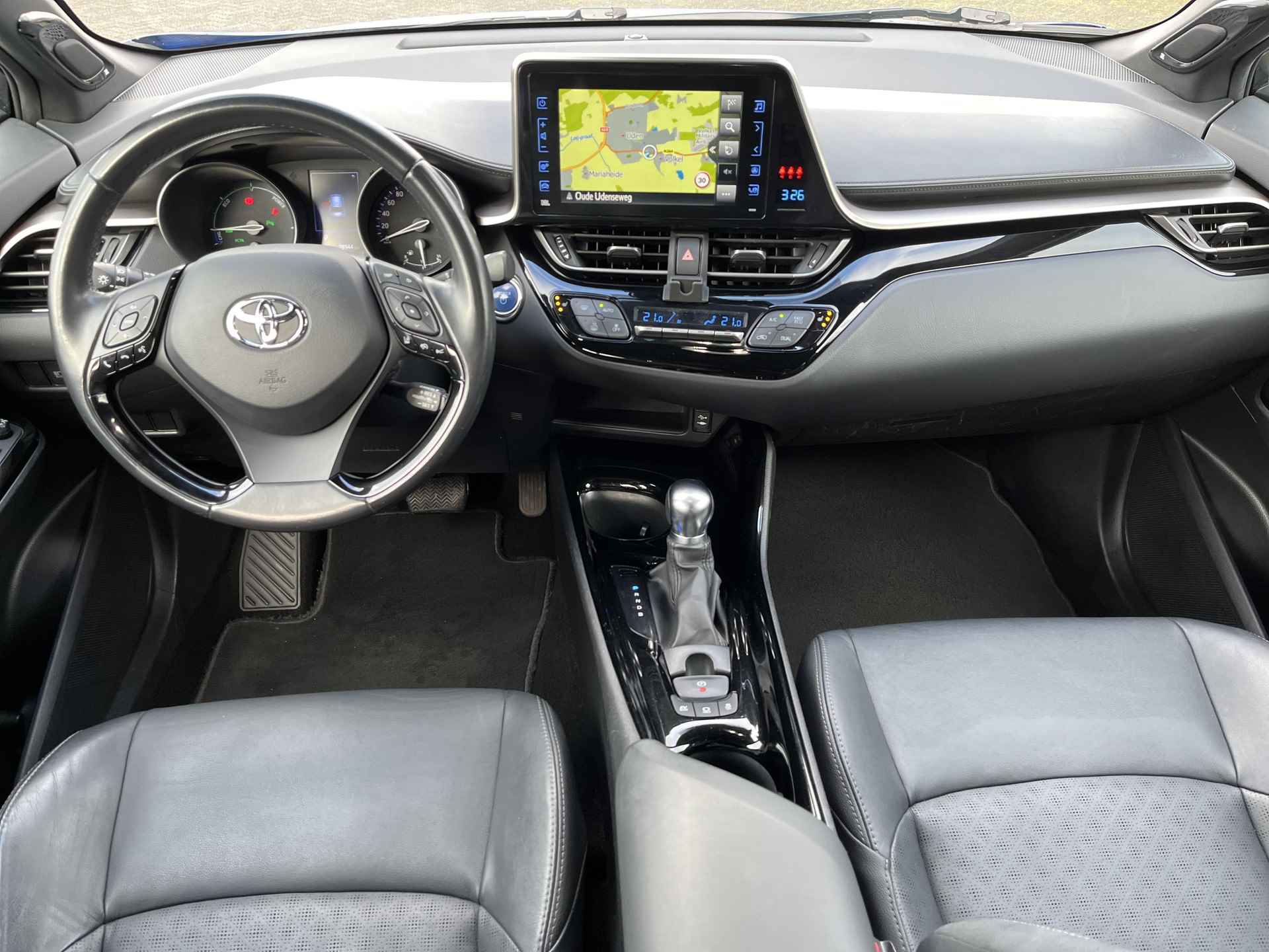 Toyota C-HR 1.8 Hybride Bi-Tone | Navigatie | Achteruitrijcamera - 15/32