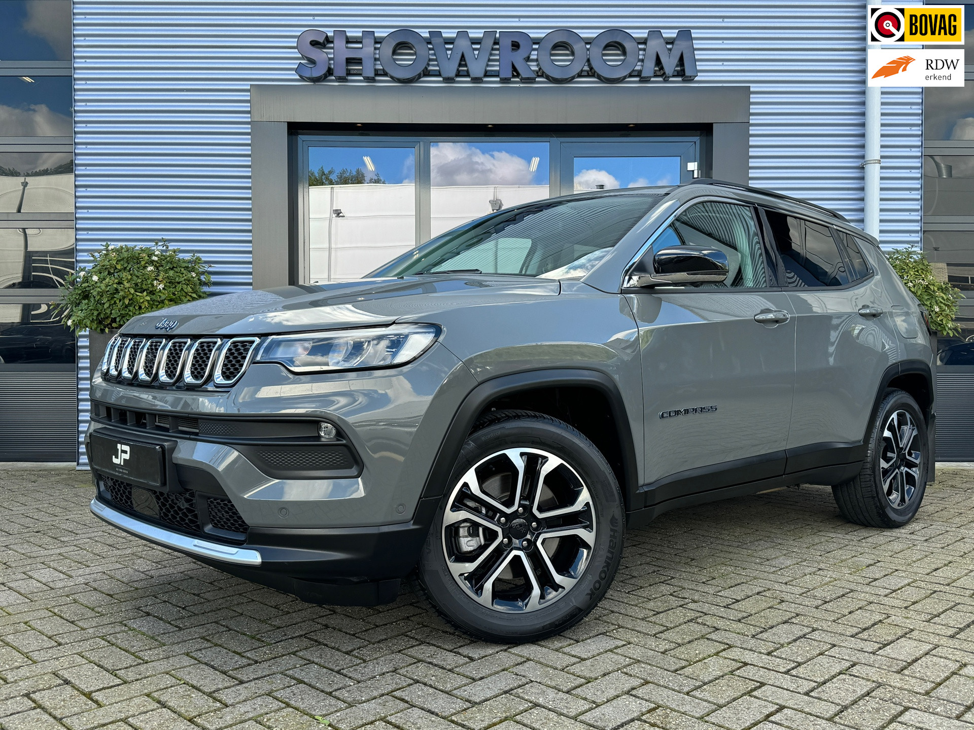 Jeep COMPASS 4xe 190 Plug-in Hybrid Electric Limited Lease Ed. Apple carplay|18 Inch bij viaBOVAG.nl