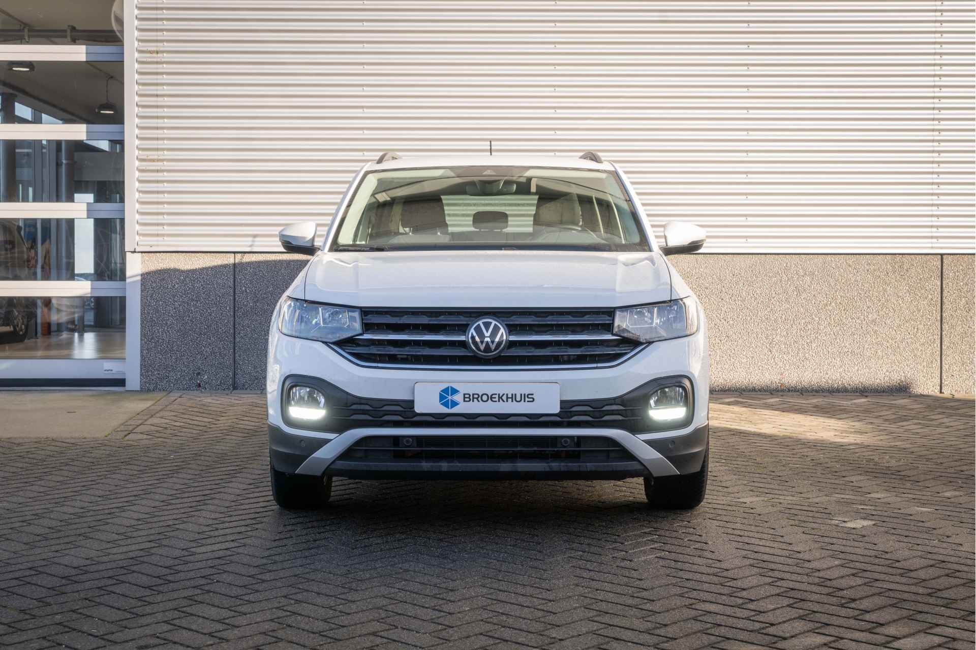 Volkswagen T-Cross 1.0 95pk TSI Life |Navigatie| Getint glas| Parkeersensoren v+a | - 5/40