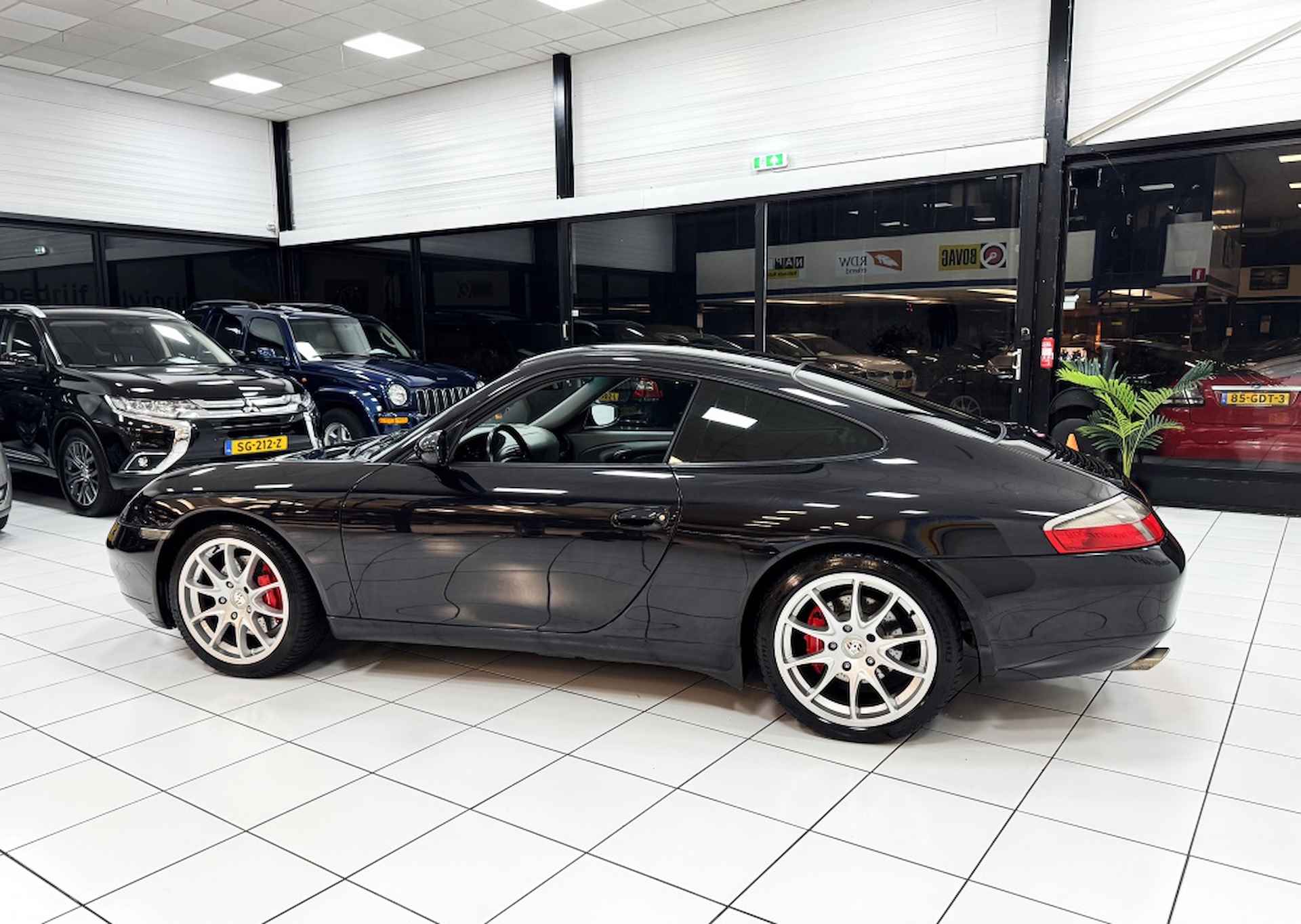 Porsche 911 3.4 Coupé Carrera - 12/32