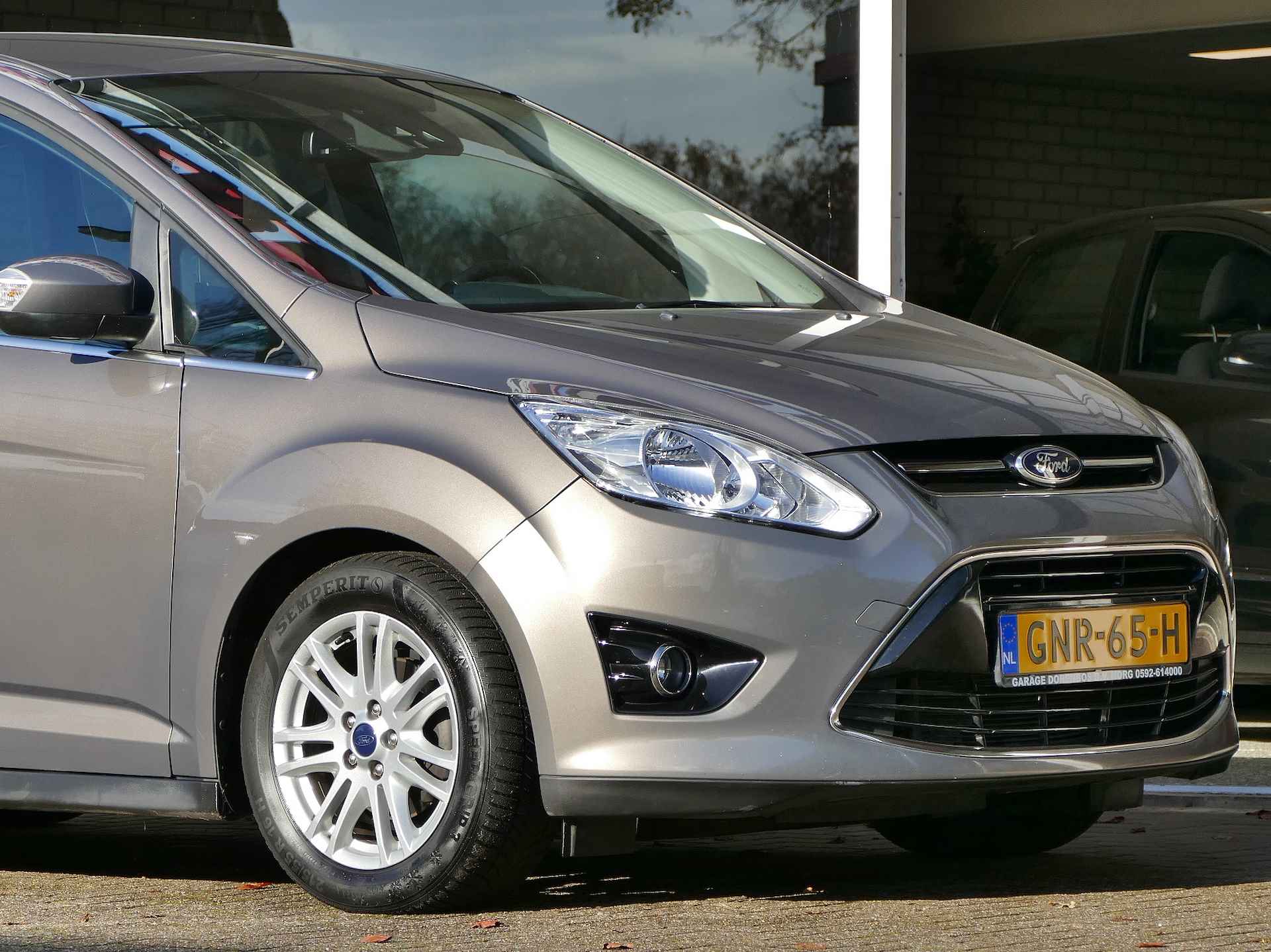 Ford C-MAX 1.0 Titanium | verwarmde voorruit | stoelverwarming | 100% onderhouden | nieuwe distributieriem - 3/48