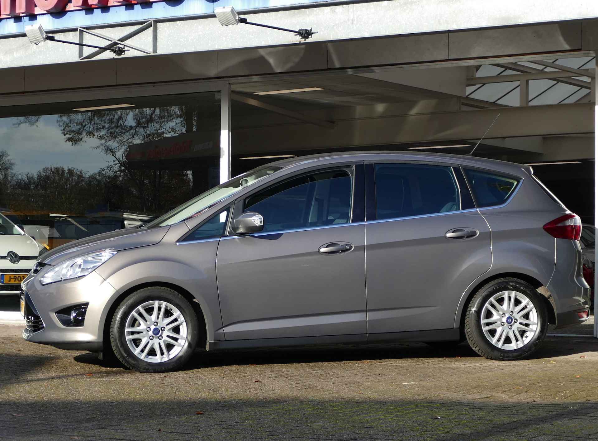 Ford C-MAX 1.0 Titanium | verwarmde voorruit | stoelverwarming | 100% onderhouden | nieuwe distributieriem - 46/48