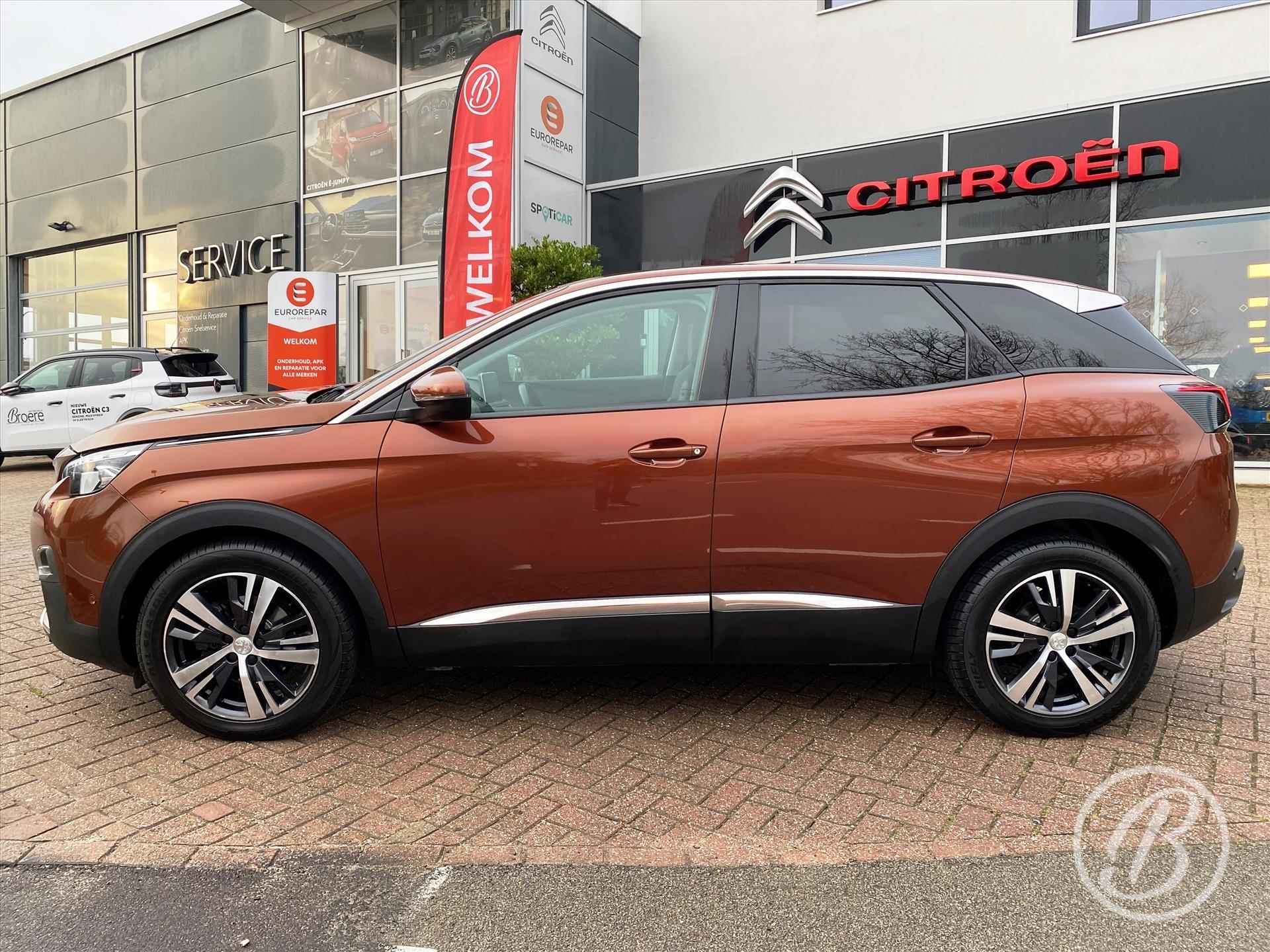 PEUGEOT 3008 1.2 Turbo 130pk Automaat Allure | trekhaak, 18 inch velgen, navigatie, camera, parkeersensoren v&a, park assist, apple, android climate- en cruise - 3/65