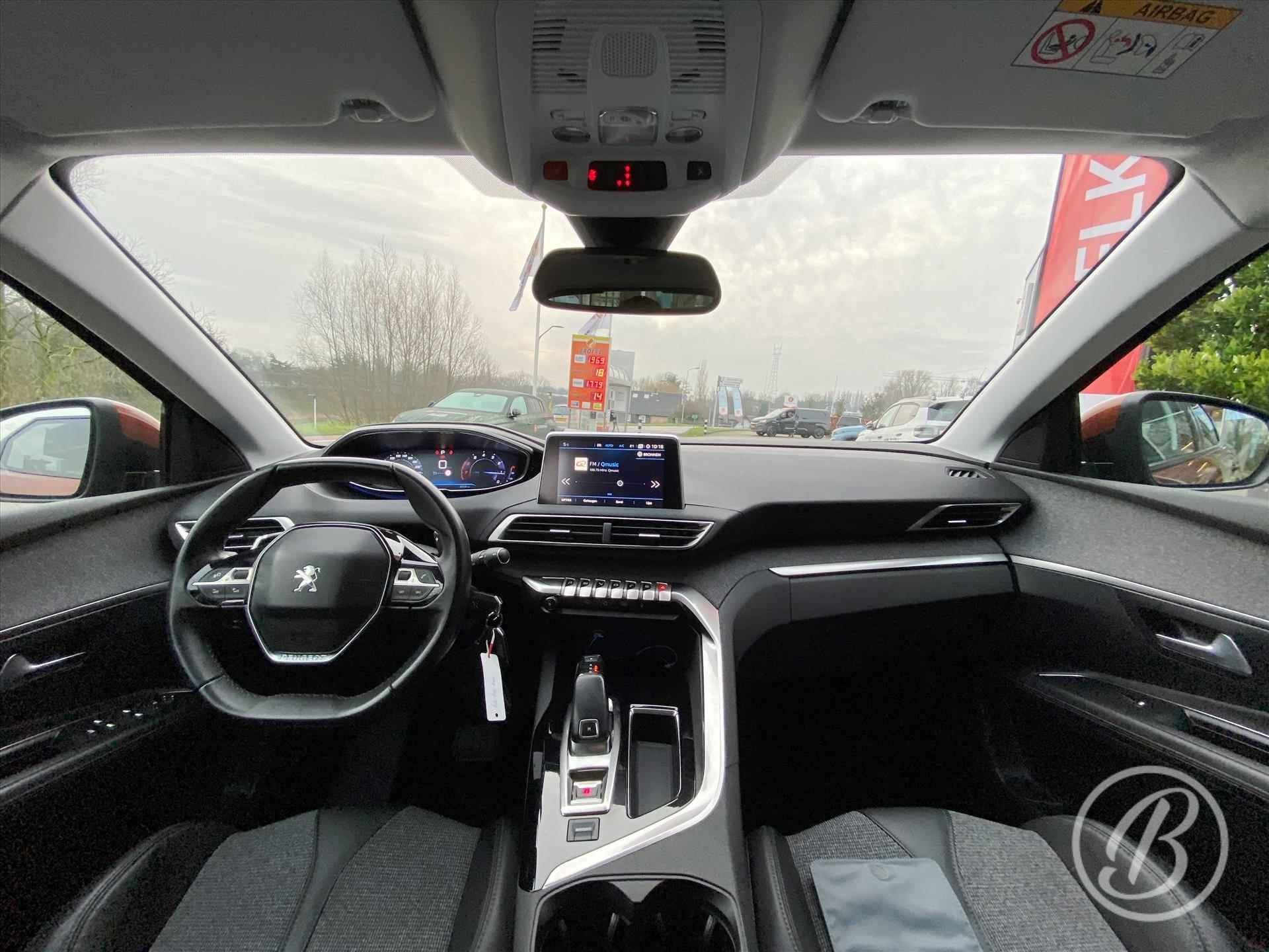 PEUGEOT 3008 1.2 Turbo 130pk Automaat Allure | trekhaak, 18 inch velgen, navigatie, camera, parkeersensoren v&a, park assist, apple, android climate- en cruise - 9/65