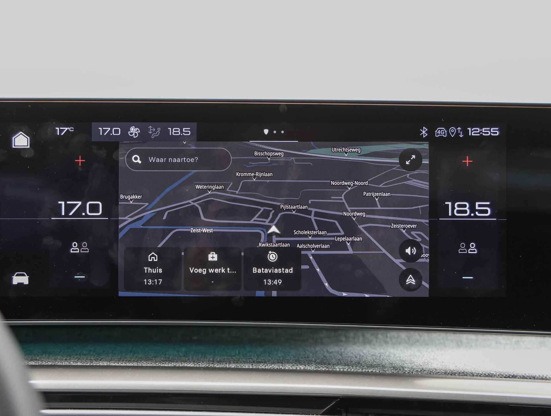 Peugeot e-3008 Allure 73 kWh (1ste eig./Adapt.Cruise/P.Glass/AppleCarPlay/360Camera) - 22/46