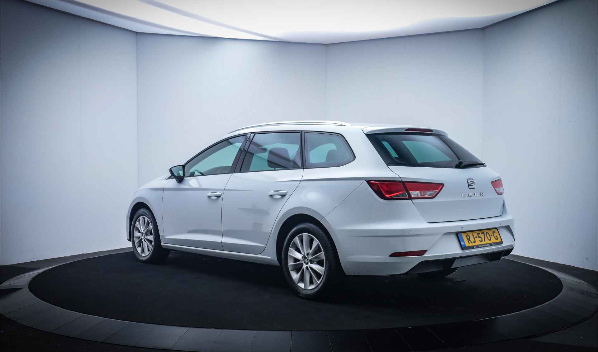 SEAT León ST 1.4TSI Dsg Style Intense CARPLAY/SEAT SOUND/KEYLESS/DAB/LANE ASSIST/CLIMA/CRUISE/LMV - 8/25