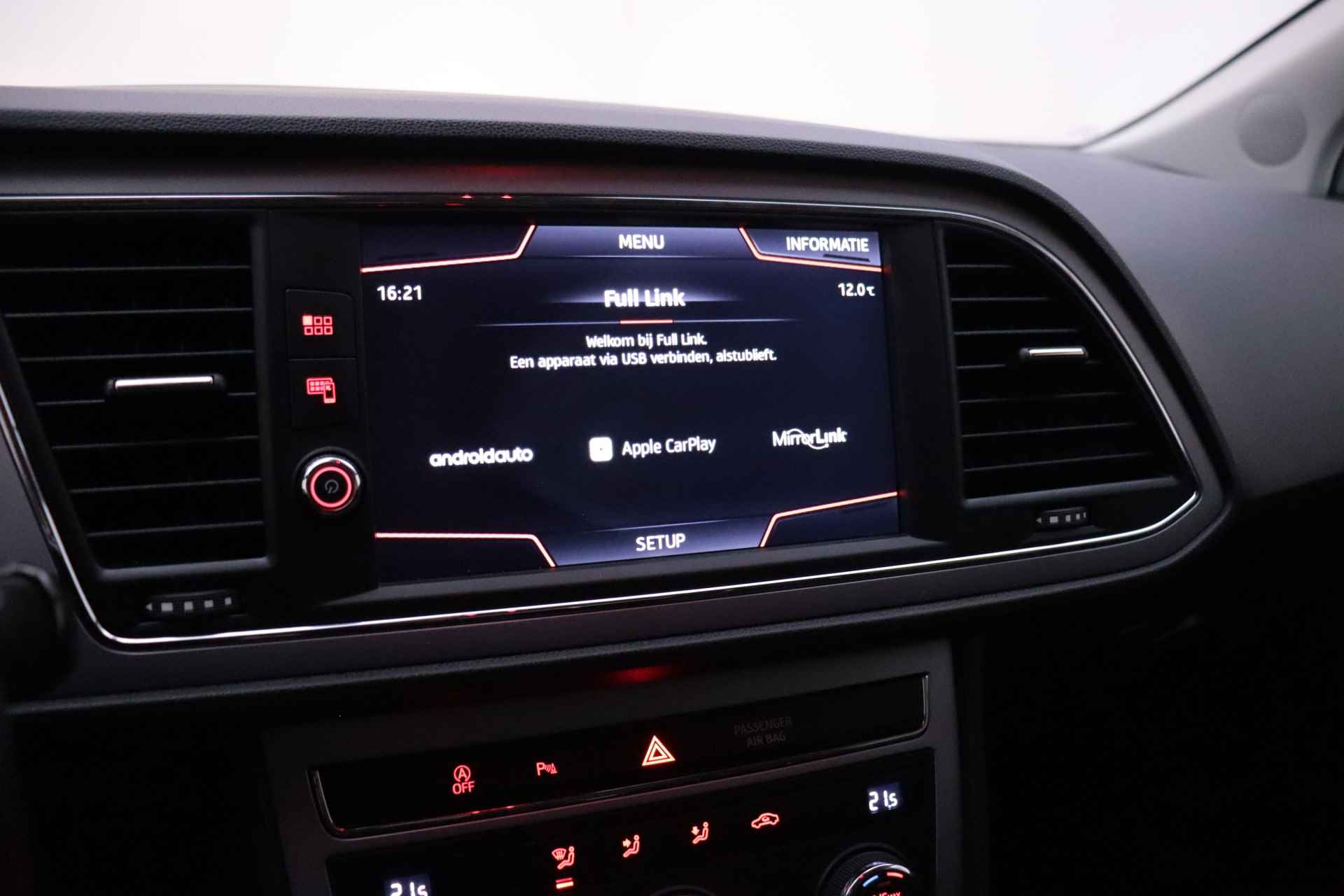 SEAT León ST 1.4TSI Dsg Style Intense CARPLAY/SEAT SOUND/KEYLESS/DAB/LANE ASSIST/CLIMA/CRUISE/LMV - 15/25