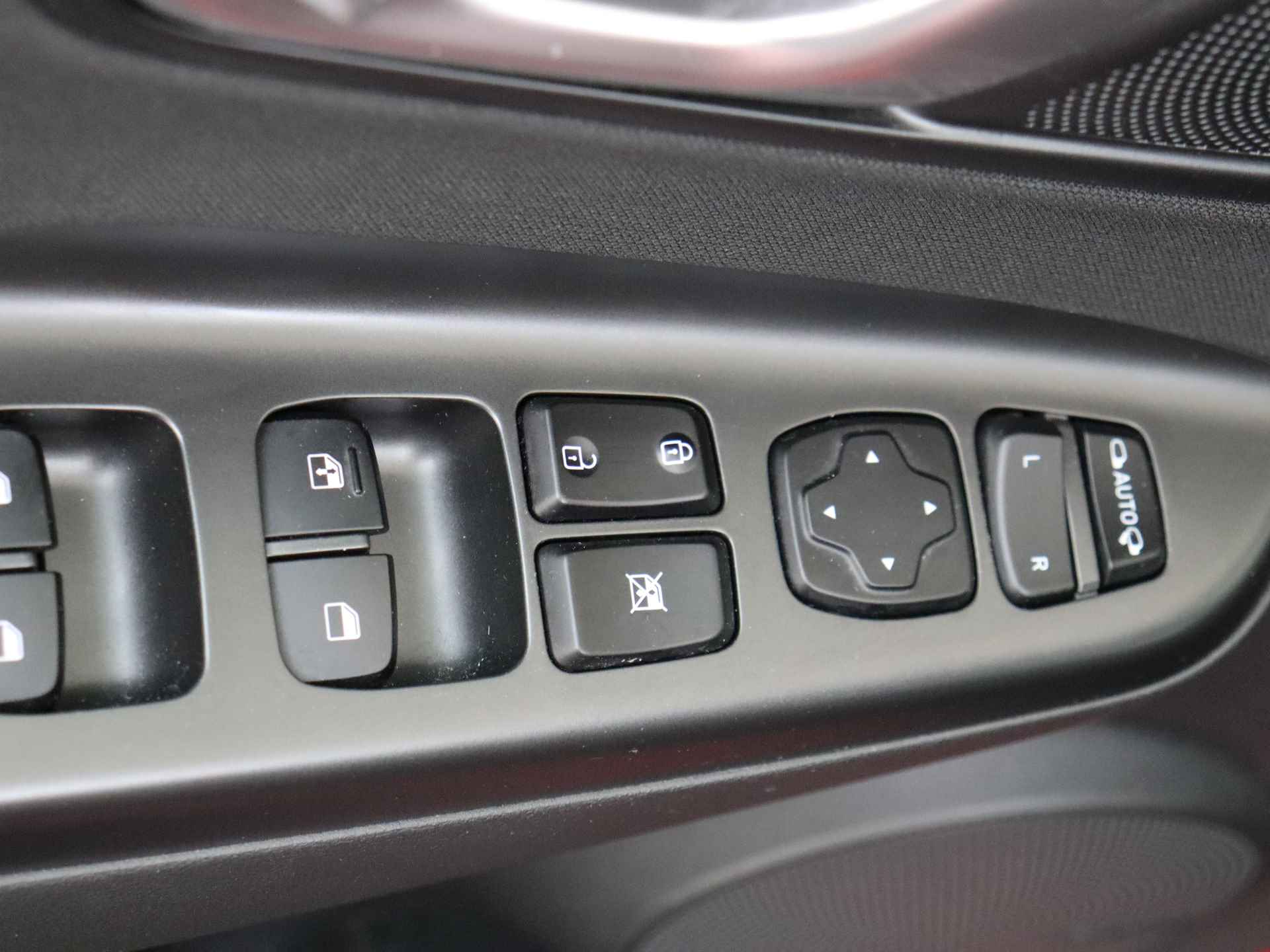 Hyundai KONA 1.6 GDI HEV Fashion Automaat | Navigatie | Climate Control | Krell Audio - 31/36