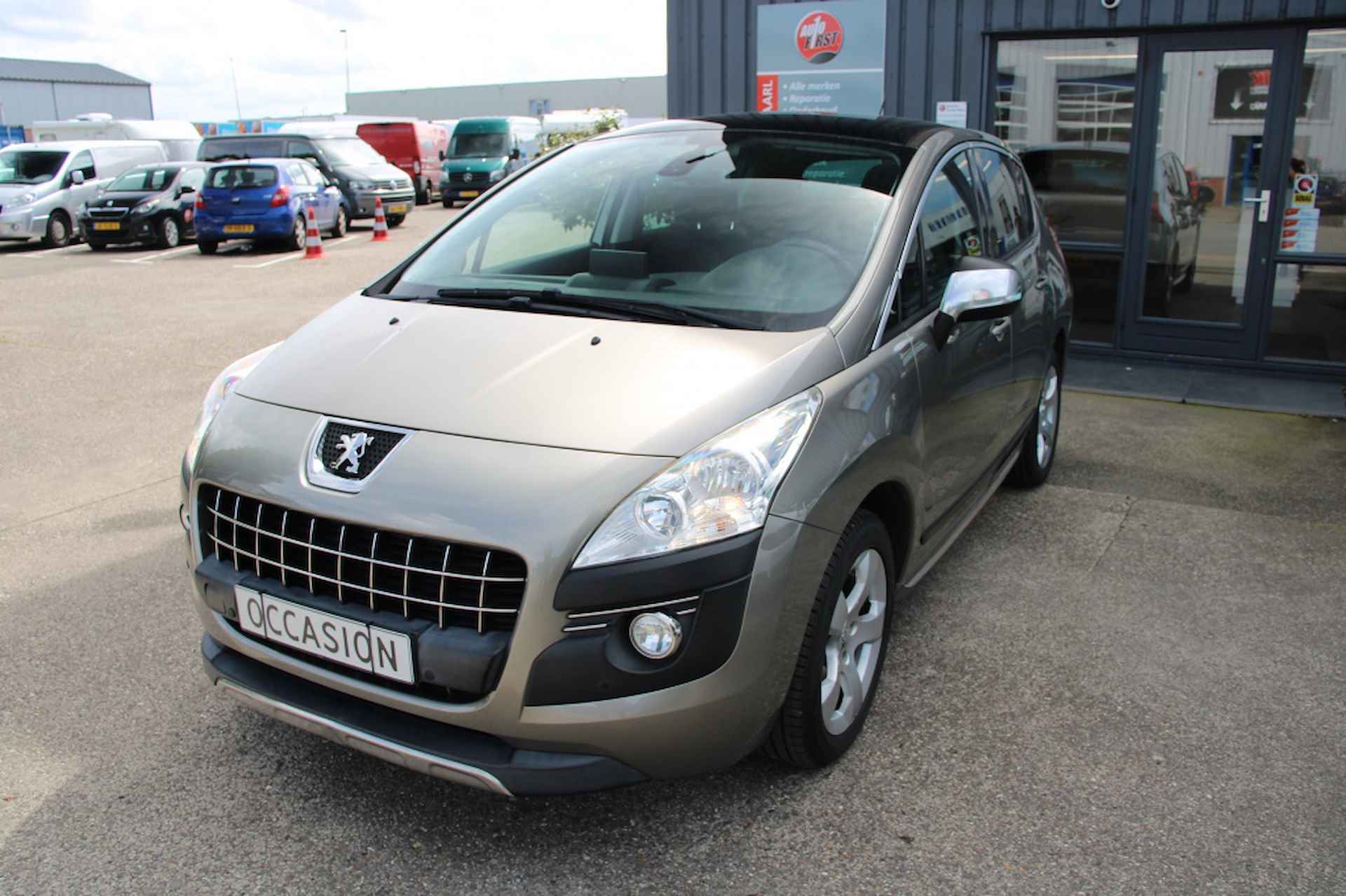 Peugeot 3008 1.6 THP Style - 2/21