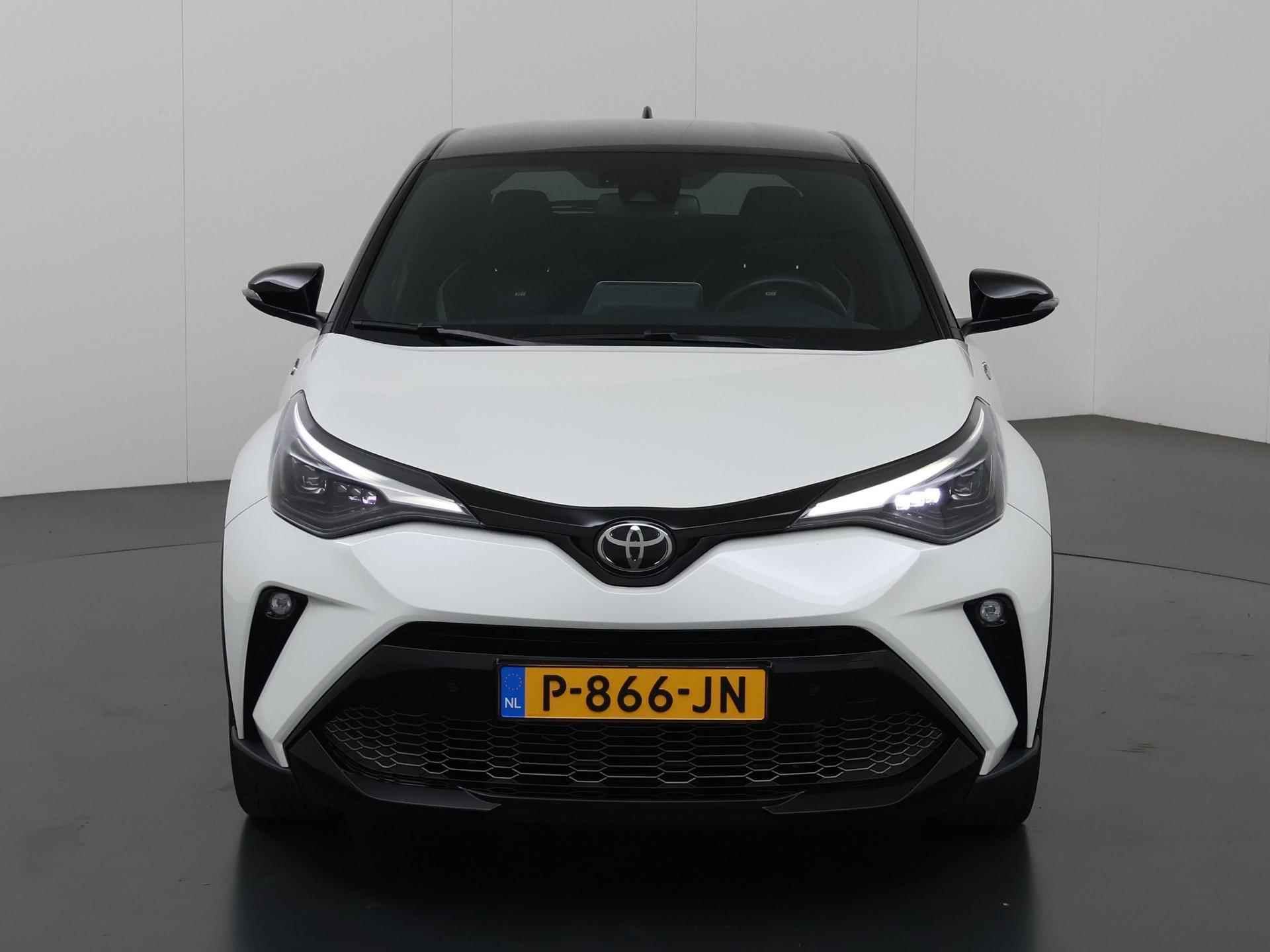 Toyota C-HR 2.0 Hybrid GR-Sport Trekhaak | Navigatie | Parkeercamera | Stoelverwarming | Cruise Control | Keyless Go | - 4/42