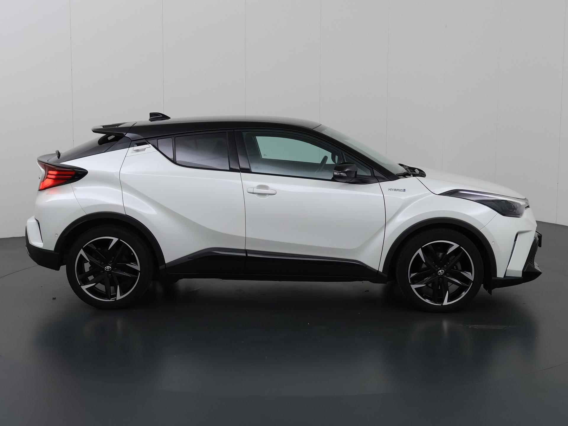 Toyota C-HR 2.0 Hybrid GR-Sport Trekhaak | Navigatie | Parkeercamera | Stoelverwarming | Cruise Control | Keyless Go | - 7/42