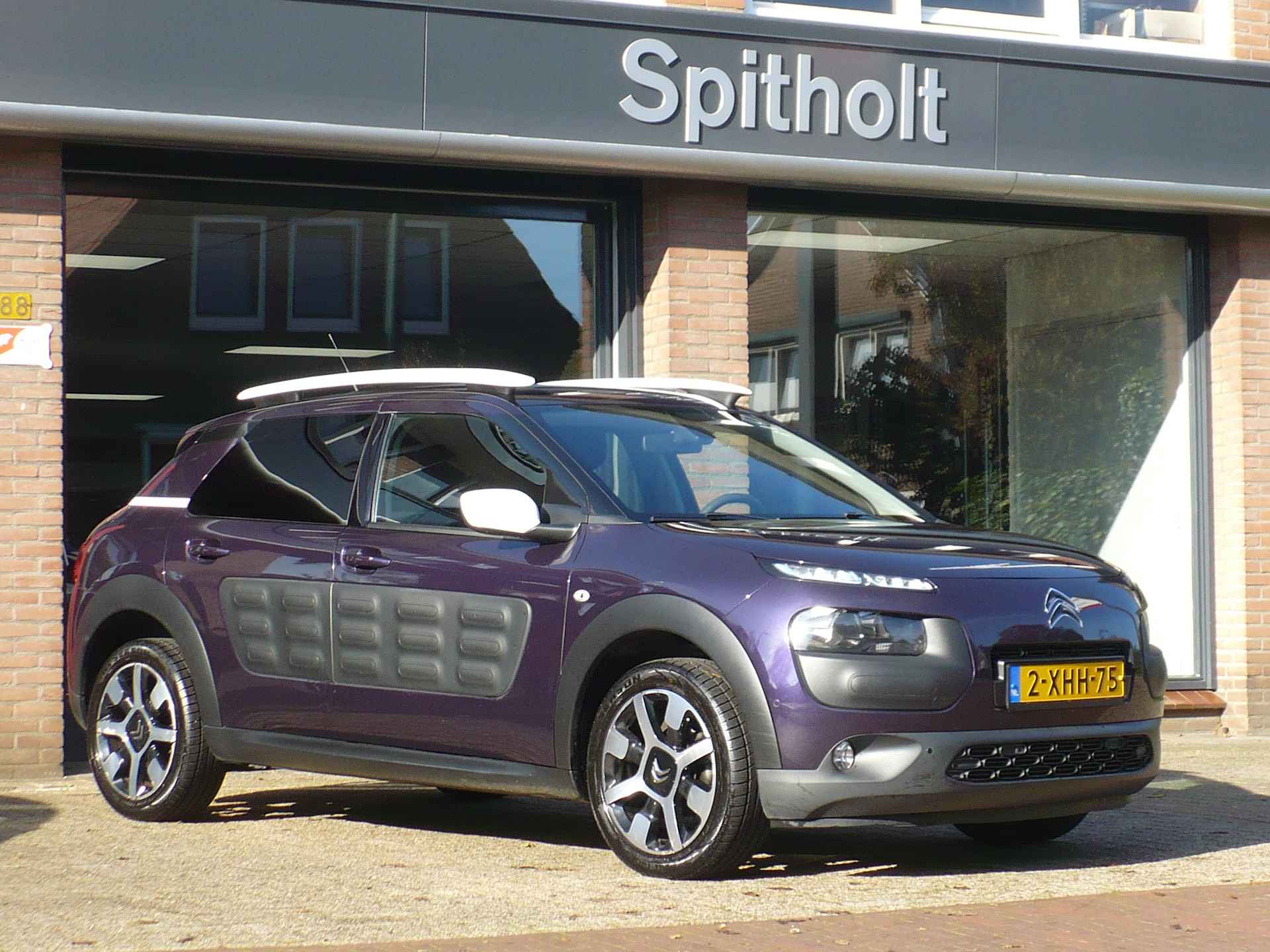 Citroen C4 Cactus Airdream ETG Shine VTi 82pk Automaat - 4/25