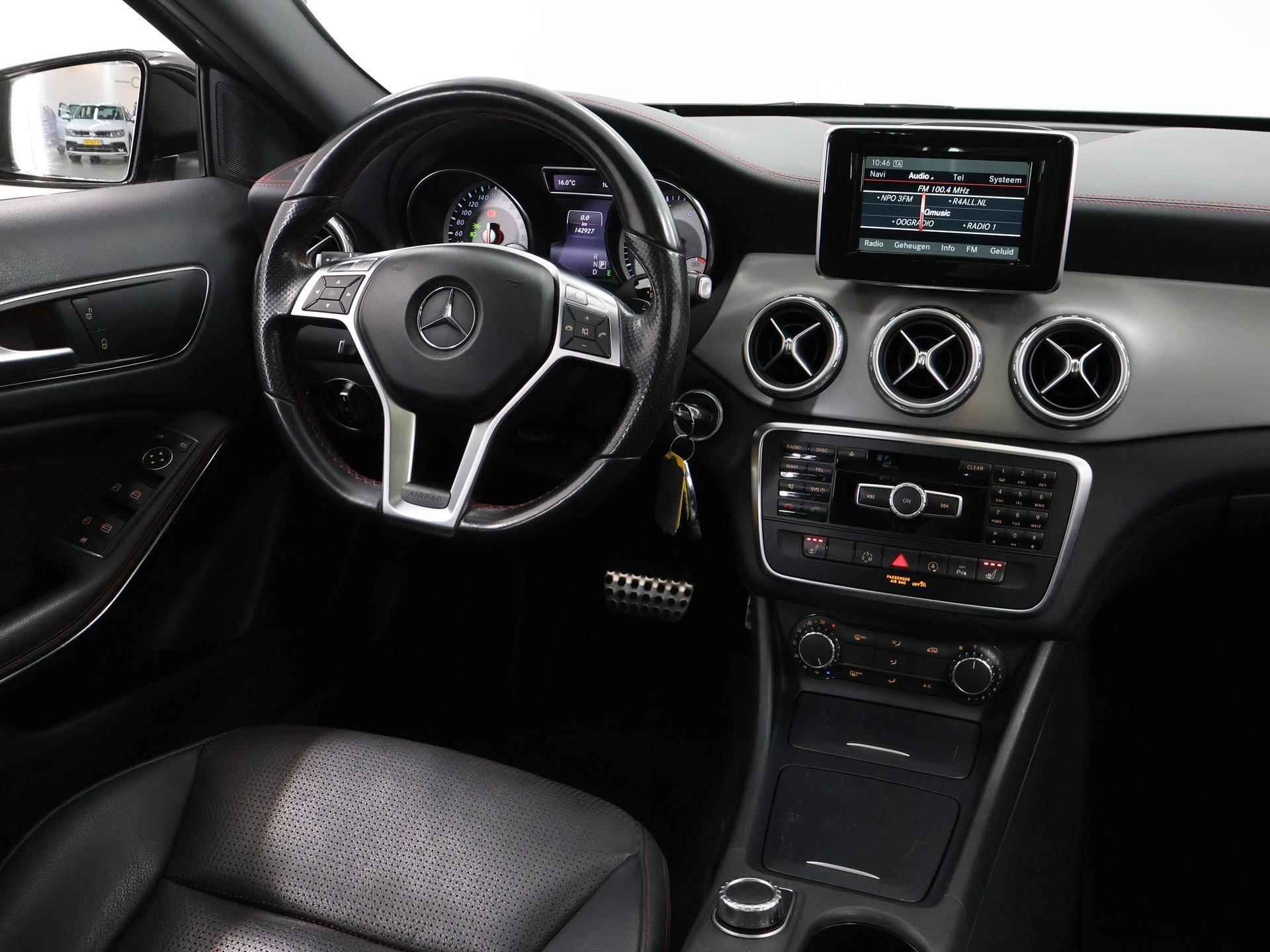 Mercedes-Benz GLA-klasse 250 Ambition AMG Night | Panoramadak | Navigatie | Stoelverwarming | Cruise Control | Leder | - 10/37