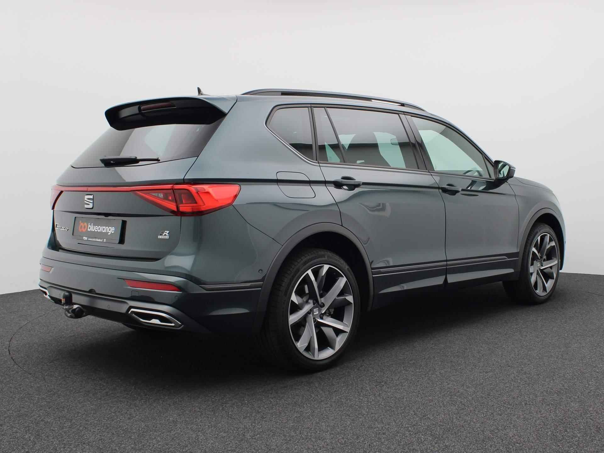 SEAT Tarraco 1.4 TSI e-Hybrid PHEV FR 245PK DSG Panoramadak, trekhaak, achteruitrijcamera, winterpakket Plus, virtual pedal, keyless, 19'' lichtmetaal - 3/59