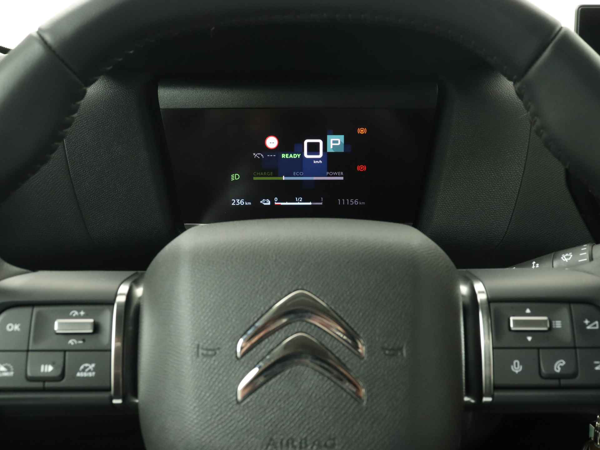 Citroën Ë-C4 Feel 50 kWh | Rijklaar | Parkeersensoren achter | Camera achter | Apple carplay / Android auto | - 13/27