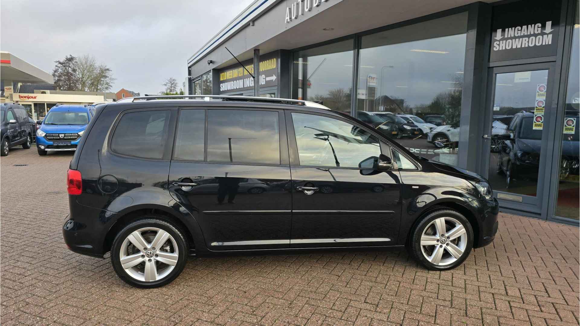 Volkswagen Touran 1.4 TSI Highline 7p.*DSG*PANORAMA*Navigatie*Stoelverwarming*Cruise*Airco (automatisch)* Bovag Garantie - 9/35