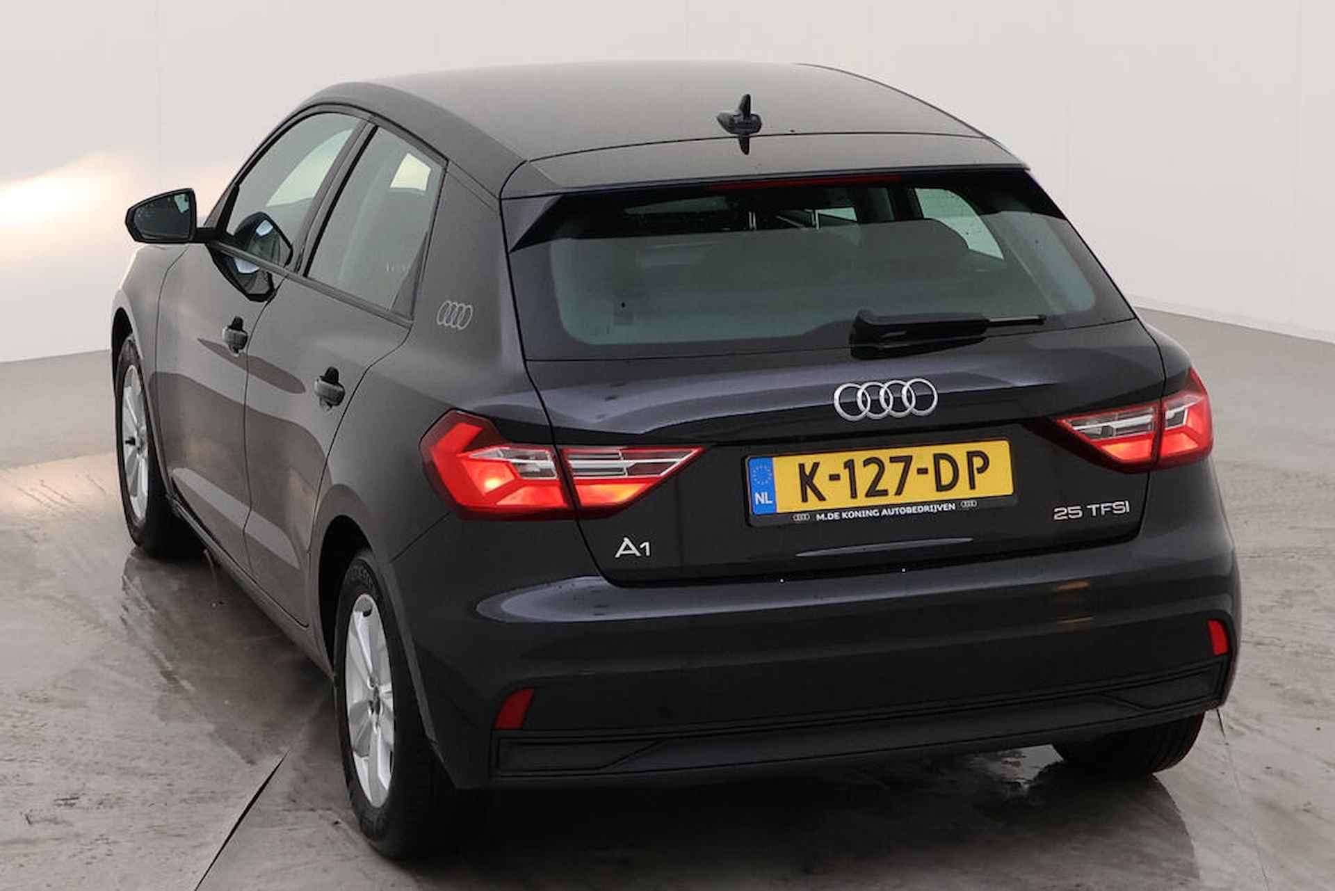 Audi A1 Sportback 25 TFSI Pro Line Metallic/ Airco/ 15 lmv/ - 10/14