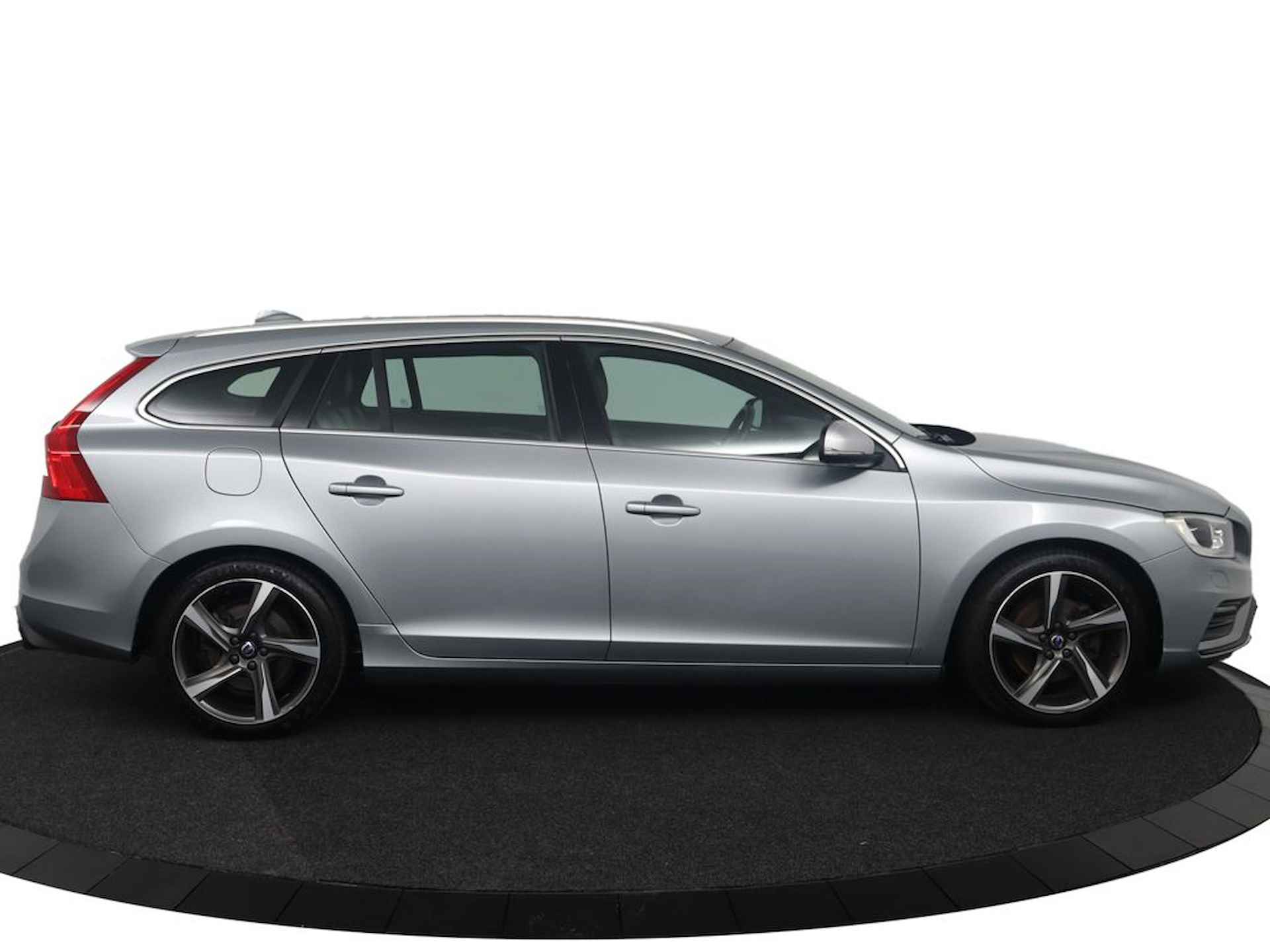 Volvo V60 2.0 T3 R-Design | Standkachel | Stoelverwarming | Trekhaak | - 11/72