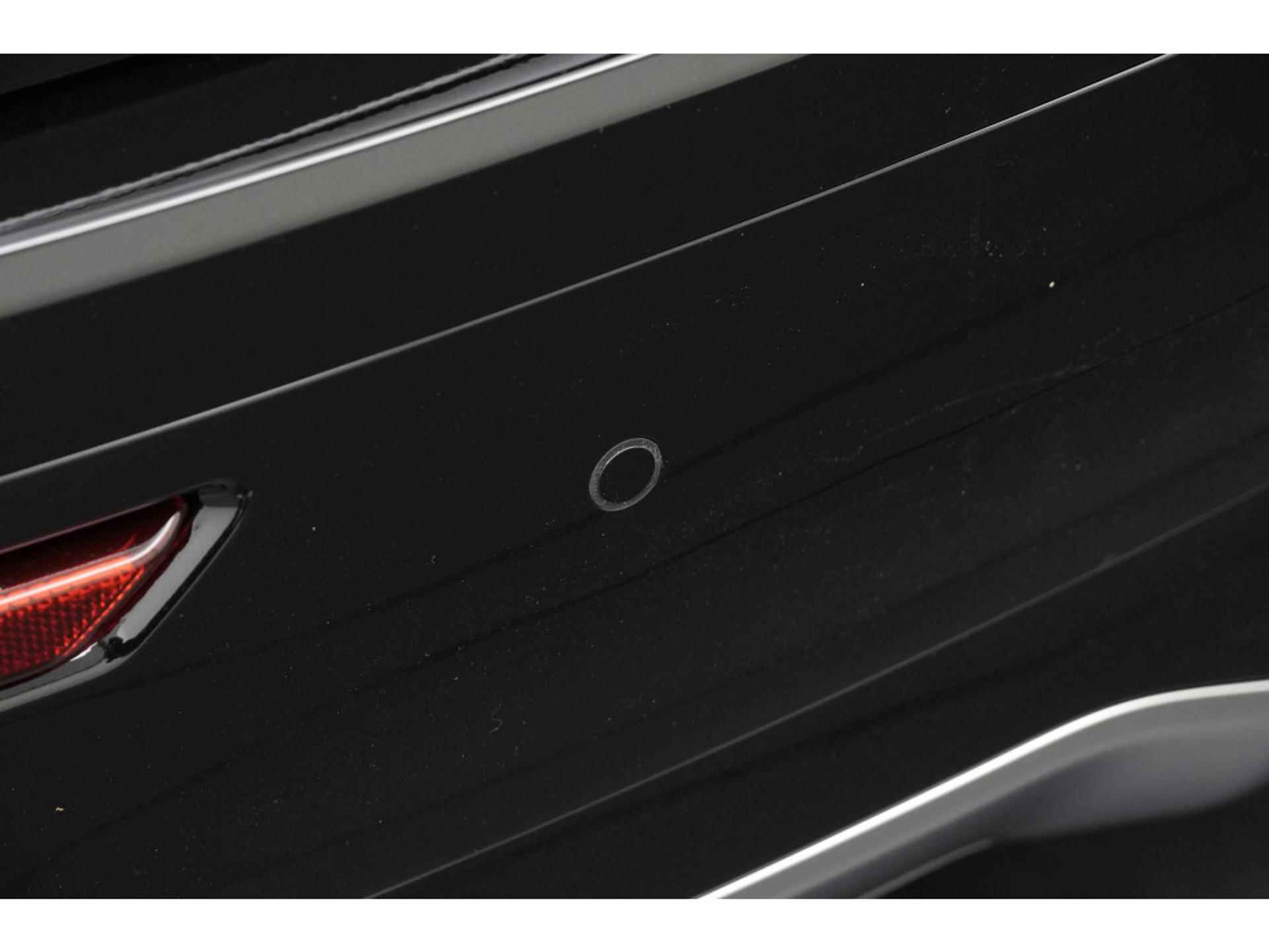 Kia e-Niro DynamicPlusLine 64.8 kWh 3-fase | Schuifdak | Leder | Head-up display | Dodehoekdetectie | Zondag Open! - 43/45