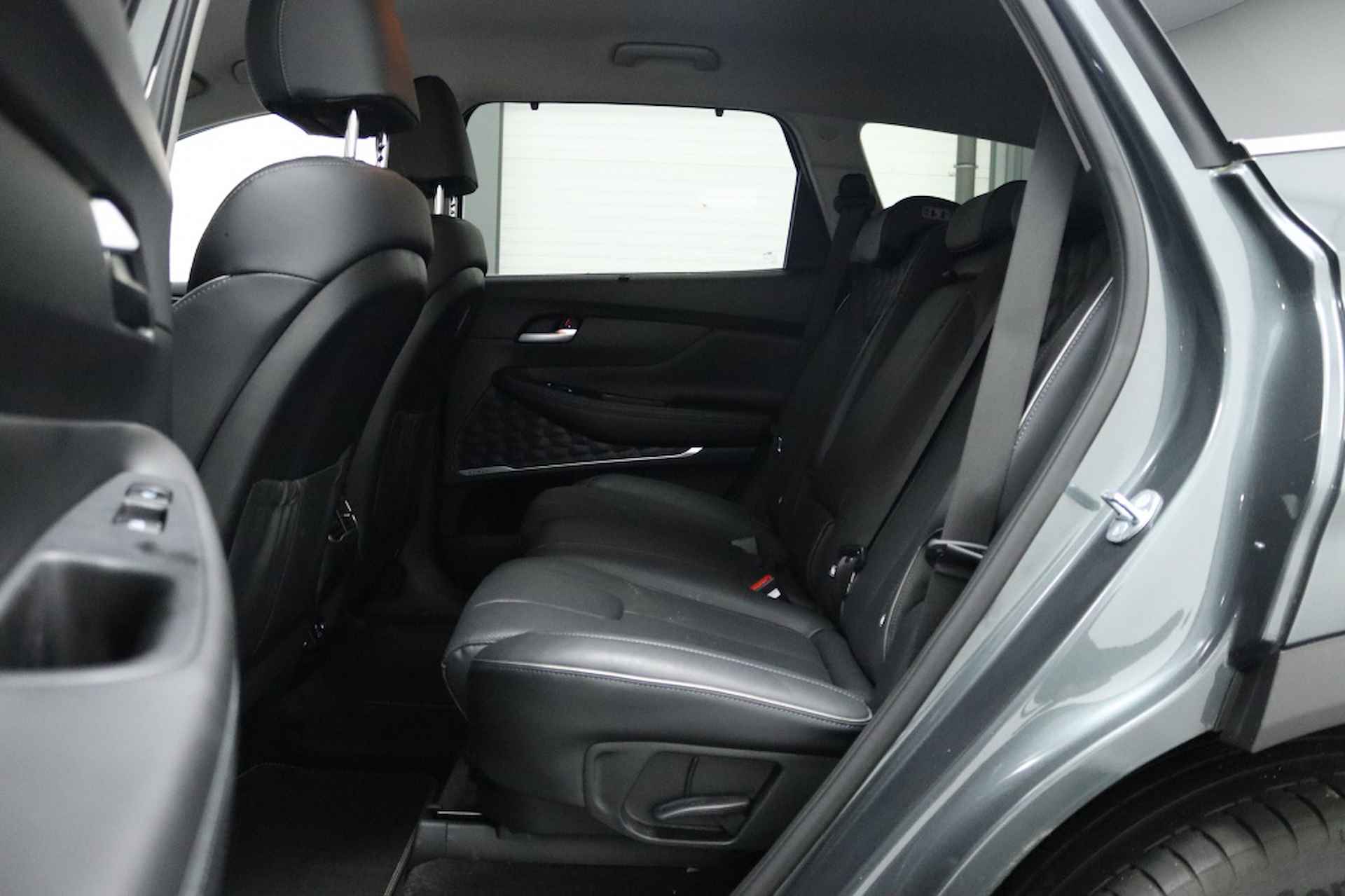 Hyundai Santa Fe 1.6 T-GDI HEV Comfort Smart | Apple carplay | Camera | Navigatie - 20/57