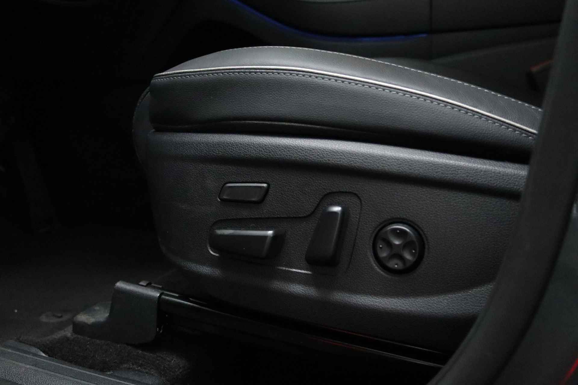 Hyundai Santa Fe 1.6 T-GDI HEV Comfort Smart | Apple carplay | Camera | Navigatie - 27/57