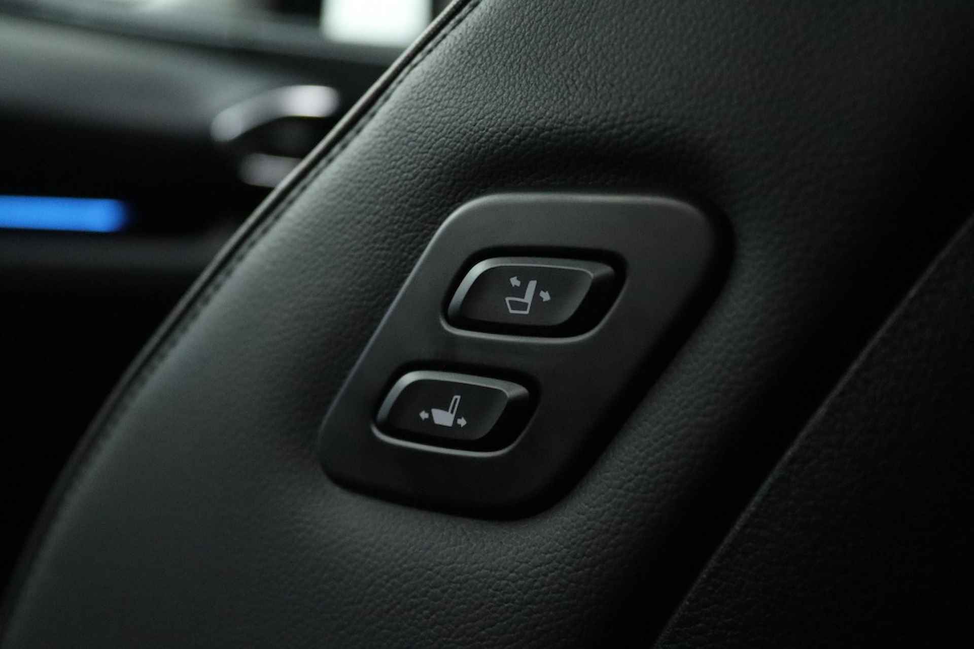 Hyundai Santa Fe 1.6 T-GDI HEV Comfort Smart | Apple carplay | Camera | Navigatie - 32/57