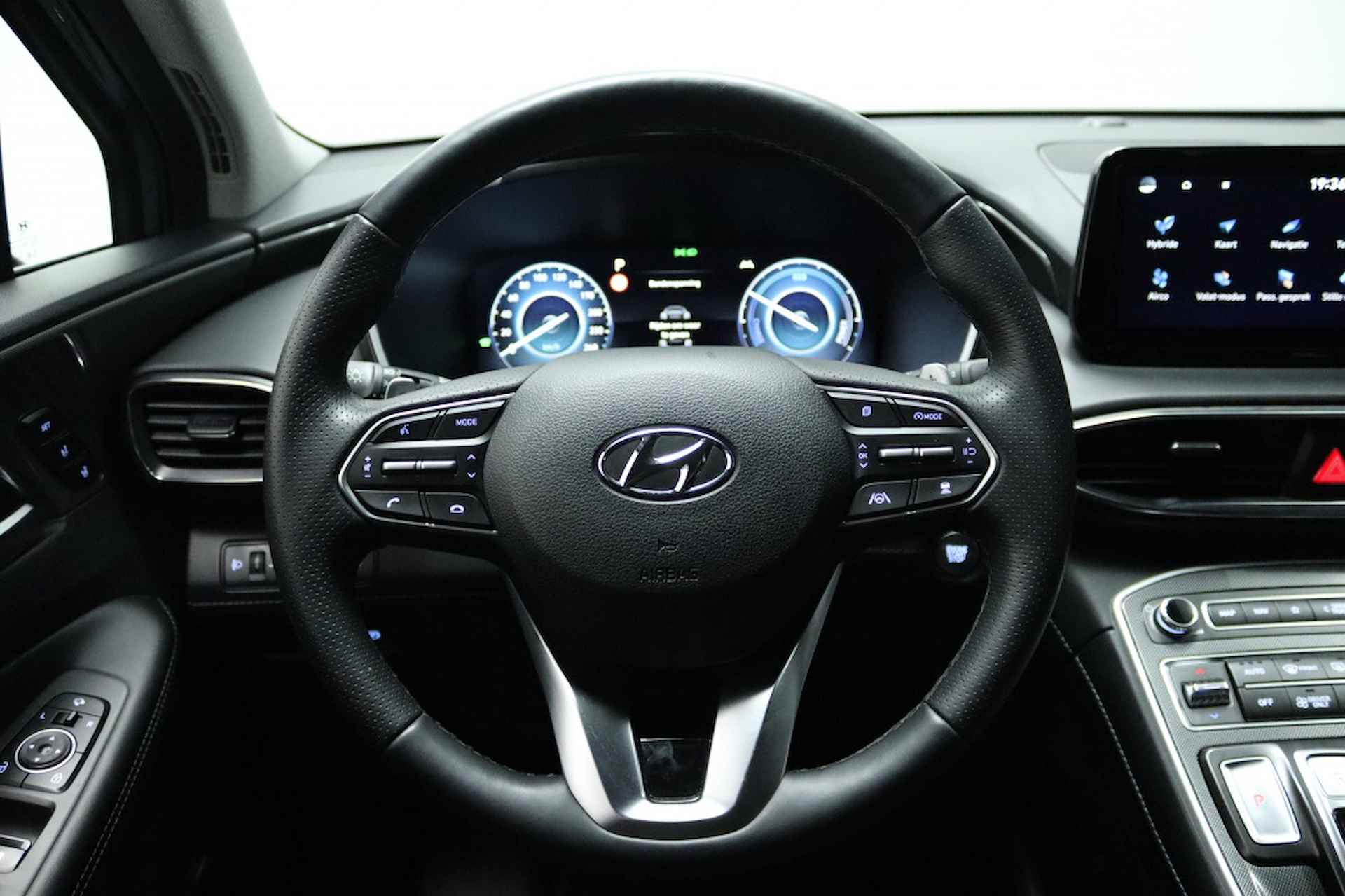 Hyundai Santa Fe 1.6 T-GDI HEV Comfort Smart | Apple carplay | Camera | Navigatie - 37/57