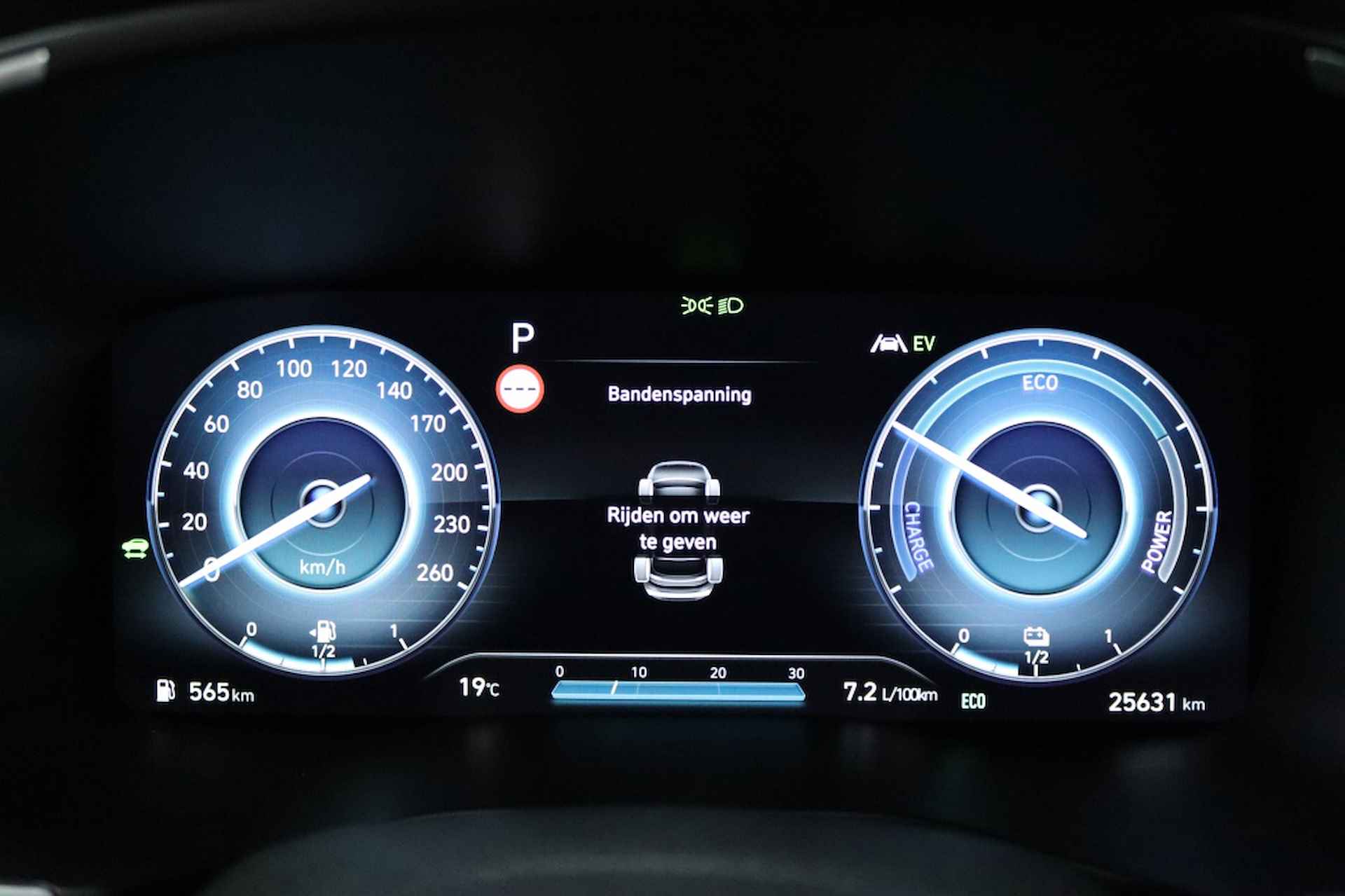 Hyundai Santa Fe 1.6 T-GDI HEV Comfort Smart | Apple carplay | Camera | Navigatie - 38/57