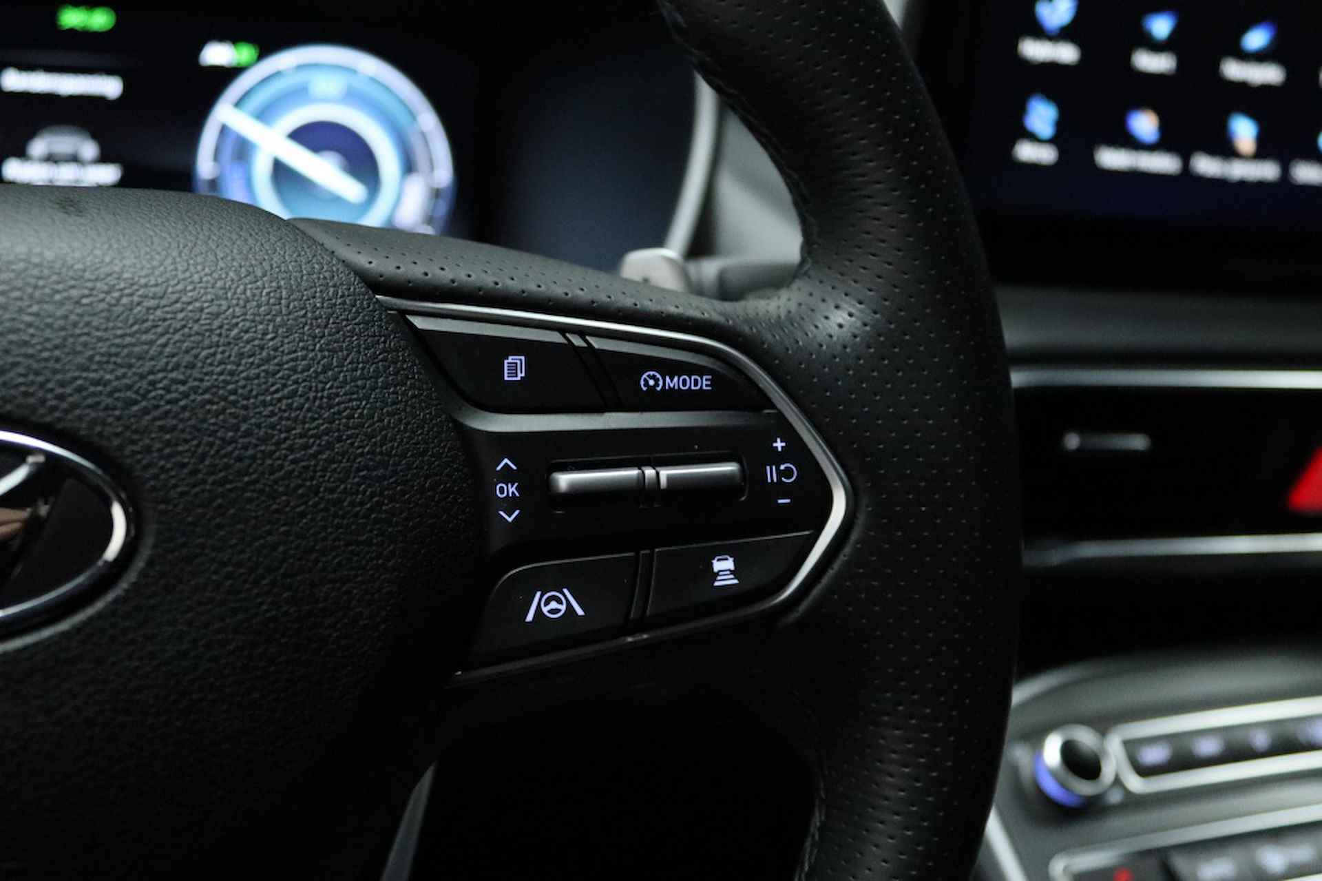 Hyundai Santa Fe 1.6 T-GDI HEV Comfort Smart | Apple carplay | Camera | Navigatie - 40/57