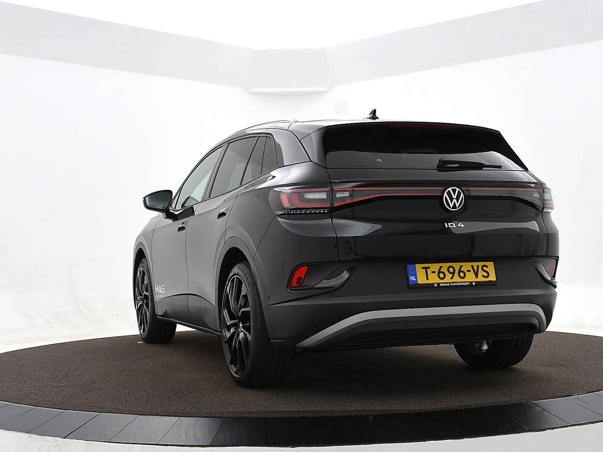 Volkswagen ID.4 Pro Business 77 kWh | Camera | 21 inch | Black Style | Stoel- en stuurverwarming - 9/35